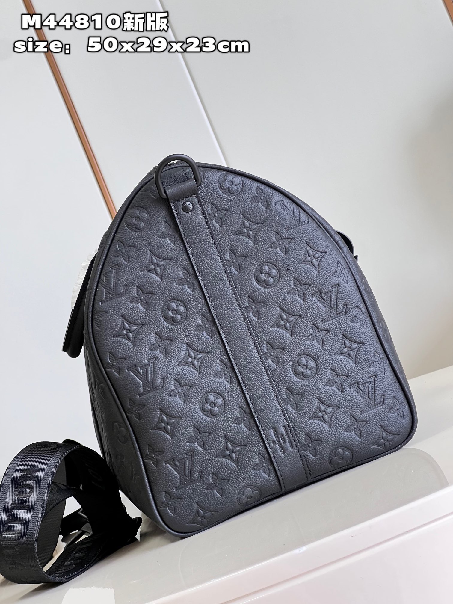 Bagsaaa L0vis Vvtt0n Keepall Bandoulière 50 Monogram Shadow embossed leather - 50 x 29 x 23 cm