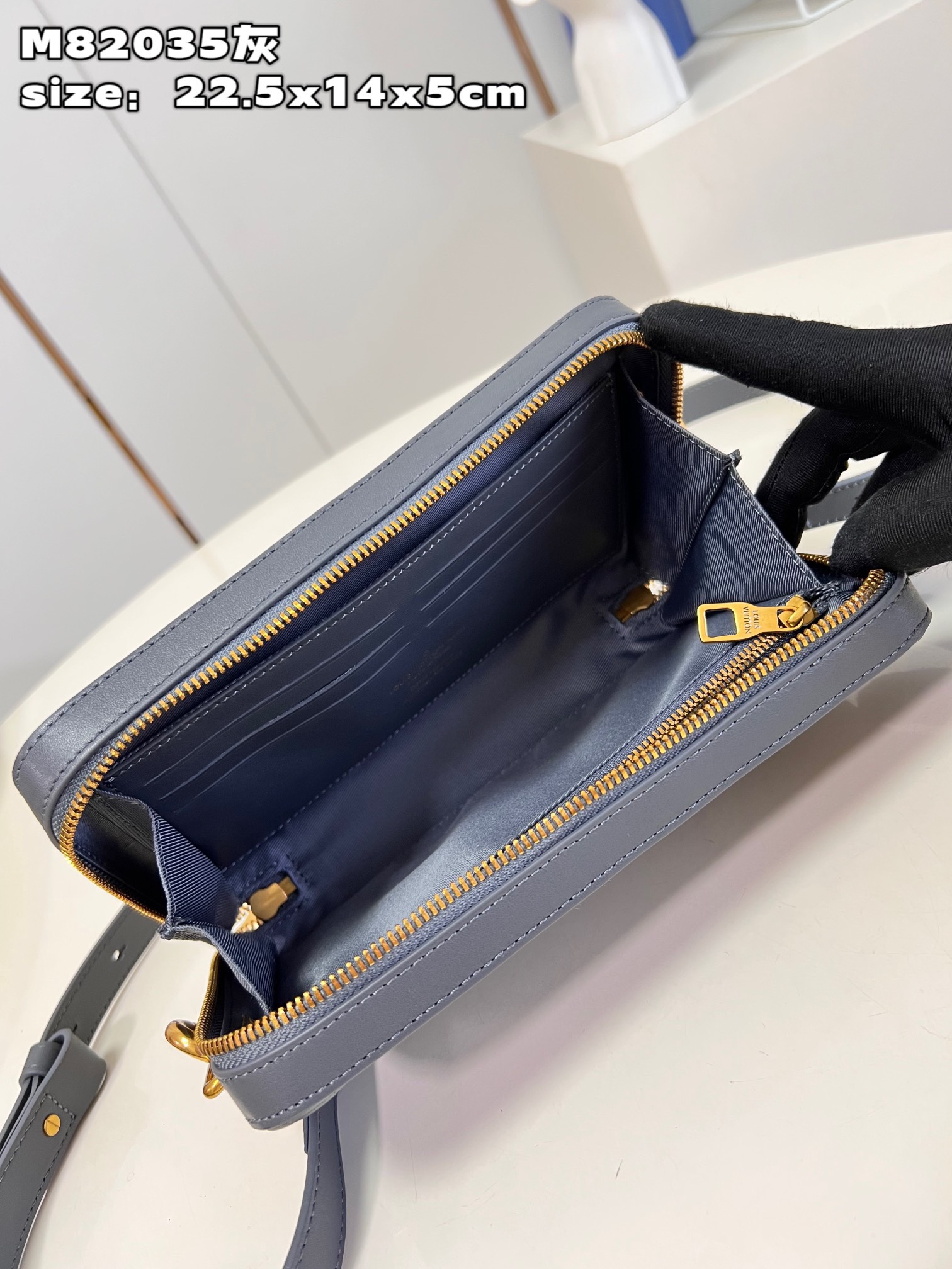 Bagsaaa L0vis Vvtt0n Soft Trunk Wearable Wallet Dark Shadow Gray - 22.5 x 14 x 5 cm