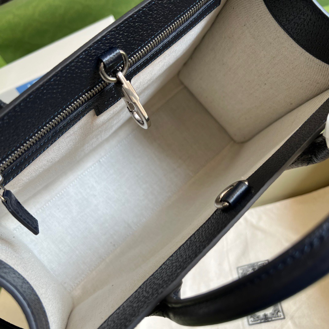 Bagsaaa Gvc*1 Interlocking G Tote Beige and blue GG Svp*me canvas - W31cm x H26.5cm x D14cm