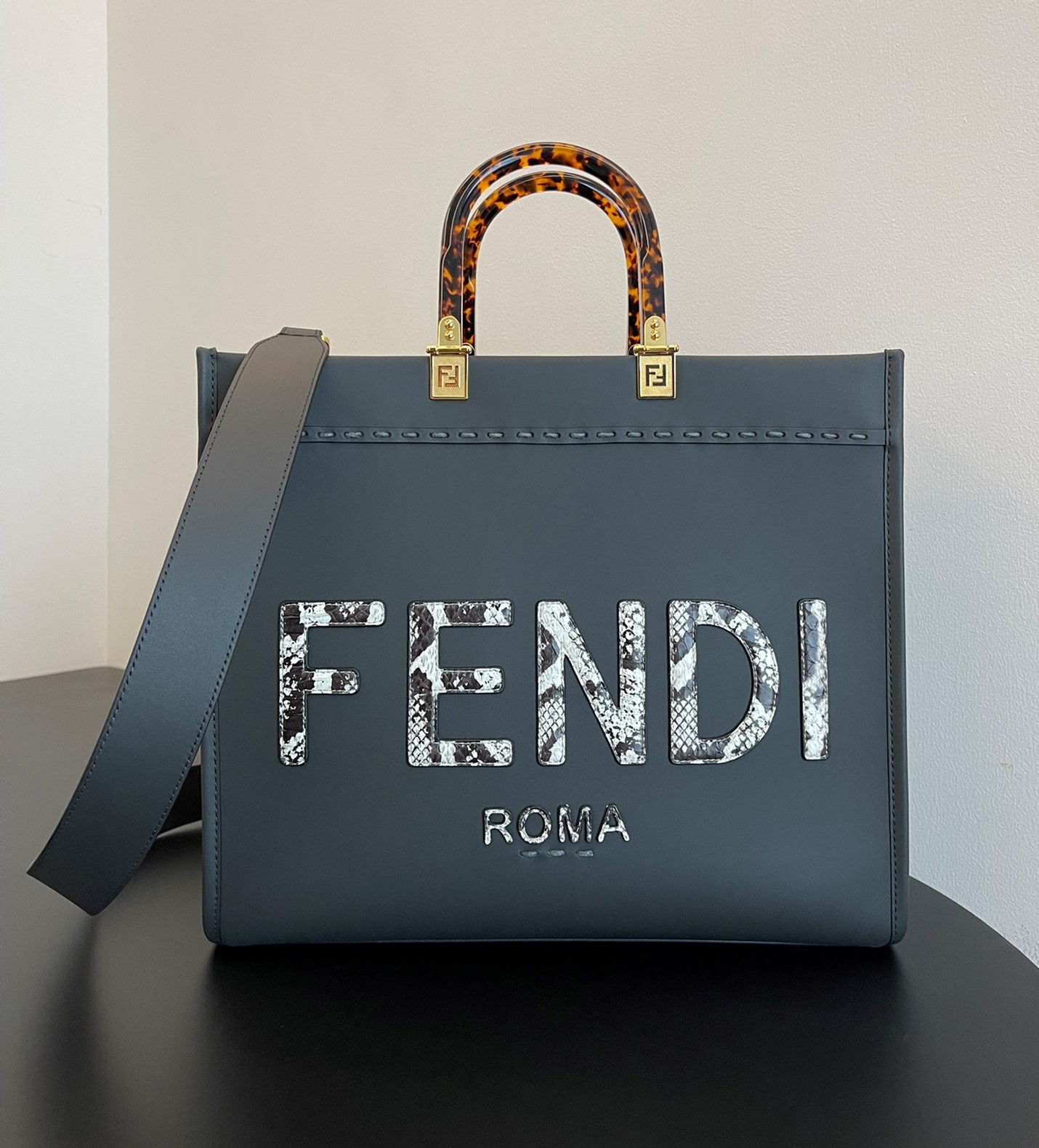 Bagsaaa F**di Sunshine Medium Dark grey leather and elaphe shopper - 35x31x17cm