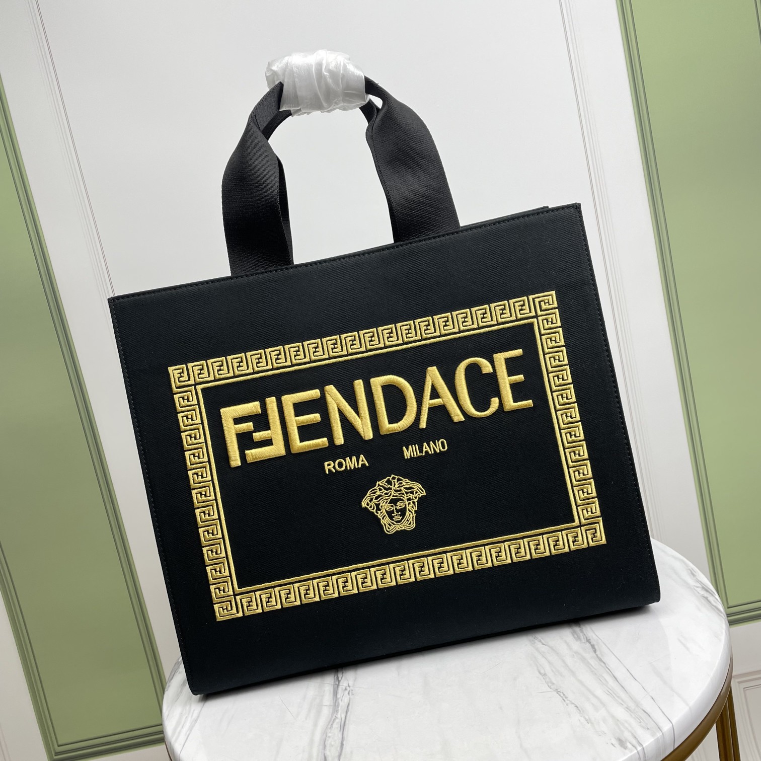 Bagsaaa F**di Fendace Embroidered Canvas Logo Large Black Bag - 40×35×21.5cm