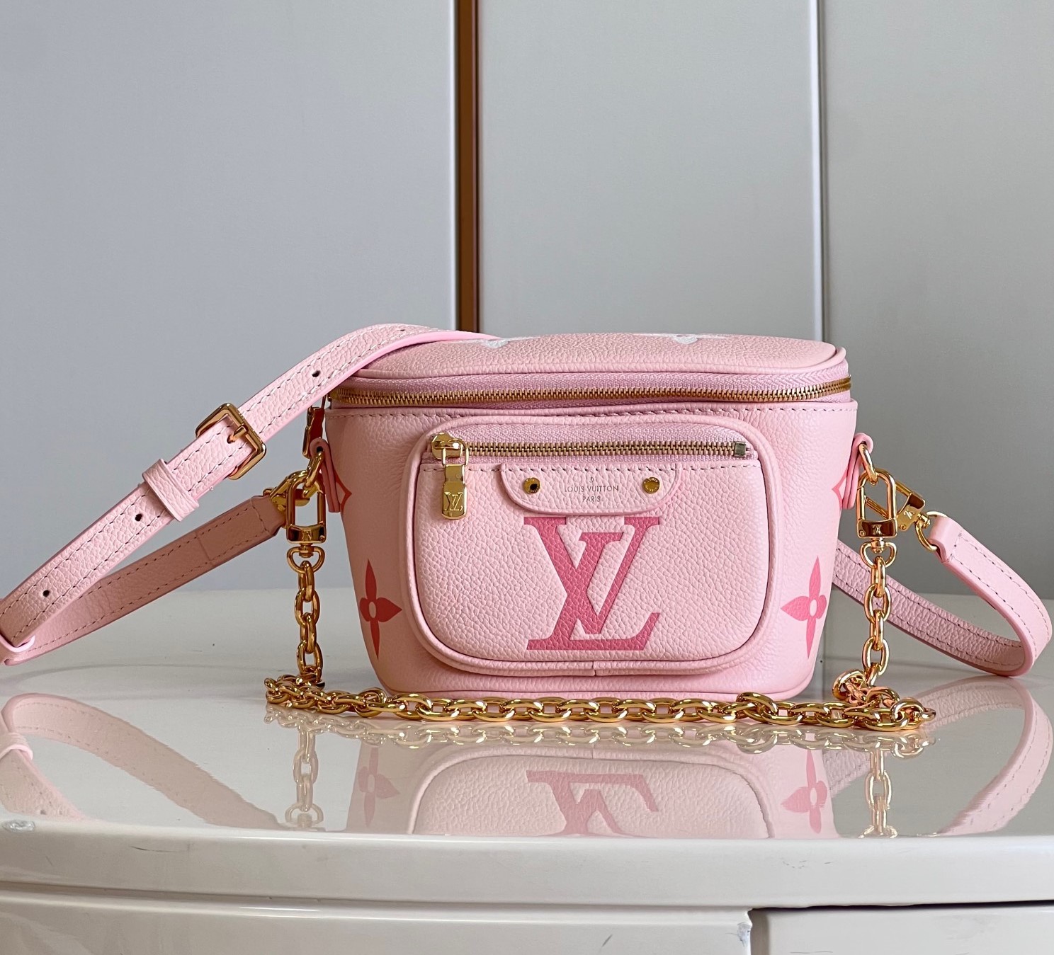 Bagsaaa L0vis Vvtt0n Mini Bumbag Pink Monogram - 17x12x9.5cm