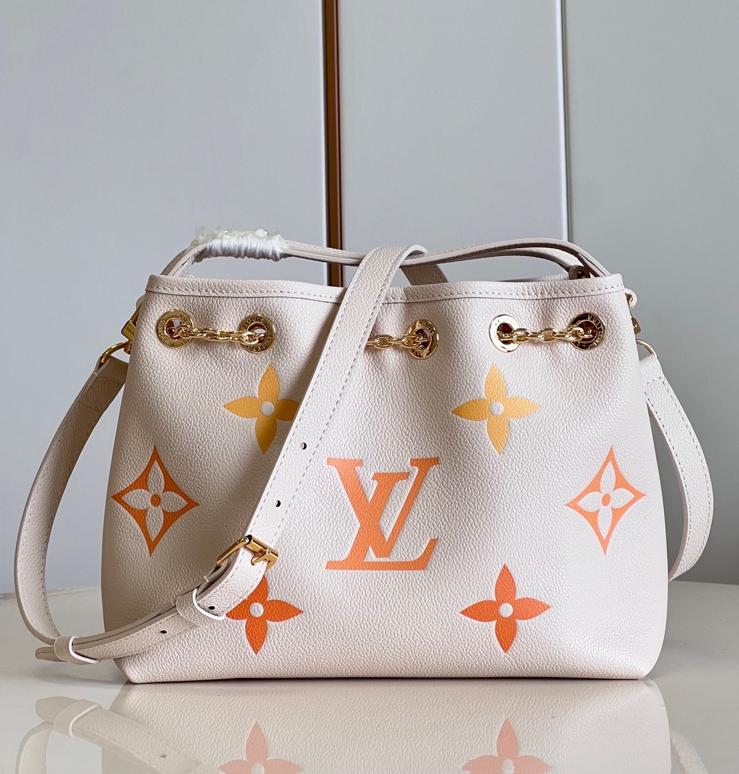Bagsaaa L0vis Vvtt0n Summer Bundle Light Beige Bag - 28 x 20 x 11.5 cm