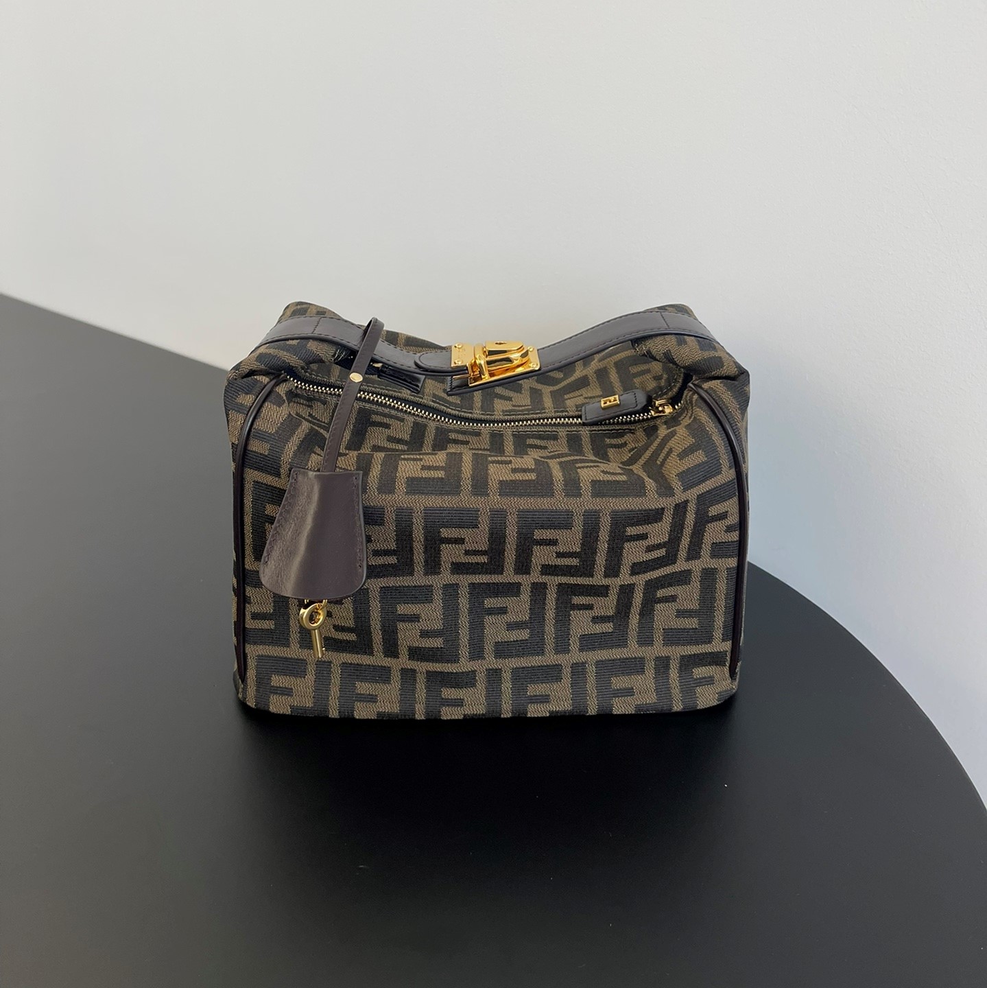Bagsaaa F**di Zucca Cosmetic Bag Tobacco - 25*15*17cm
