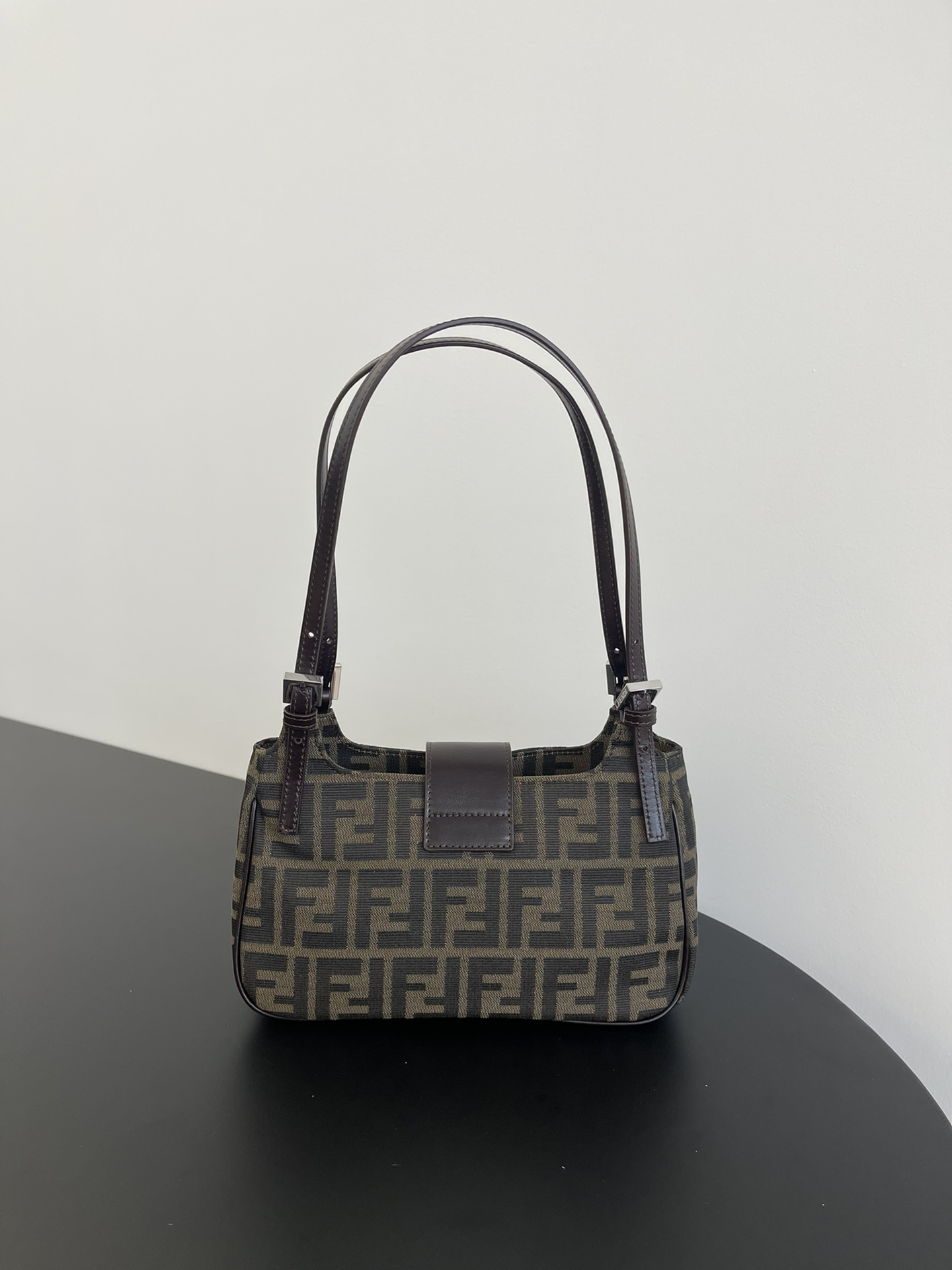 Bagsaaa F**di Vintage zucca baguette handbag - 24*13*6cm