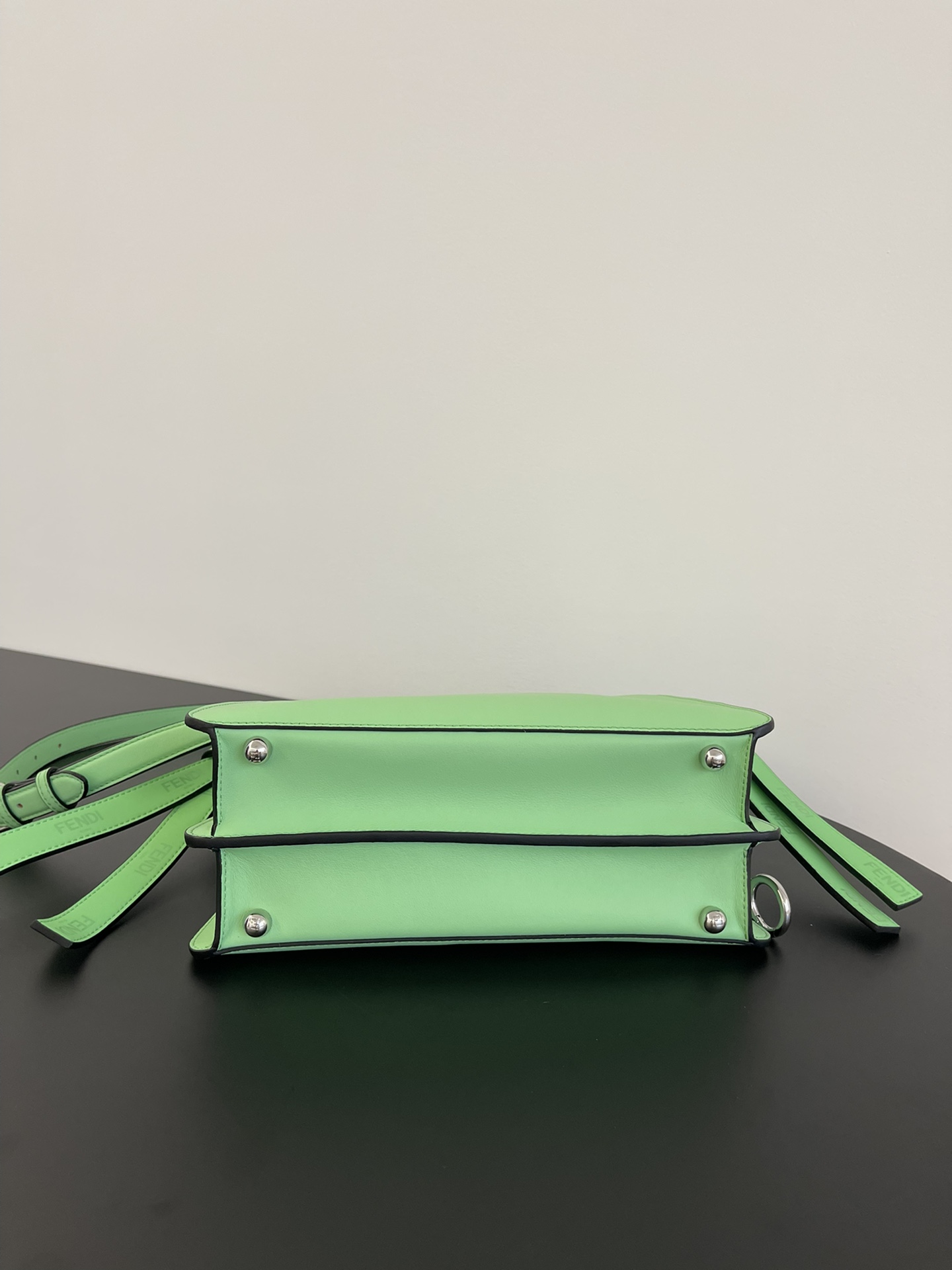 Bagsaaa F**di Peekaboo ISeeU Medium Mint Leather Bag - 27*11*21cm