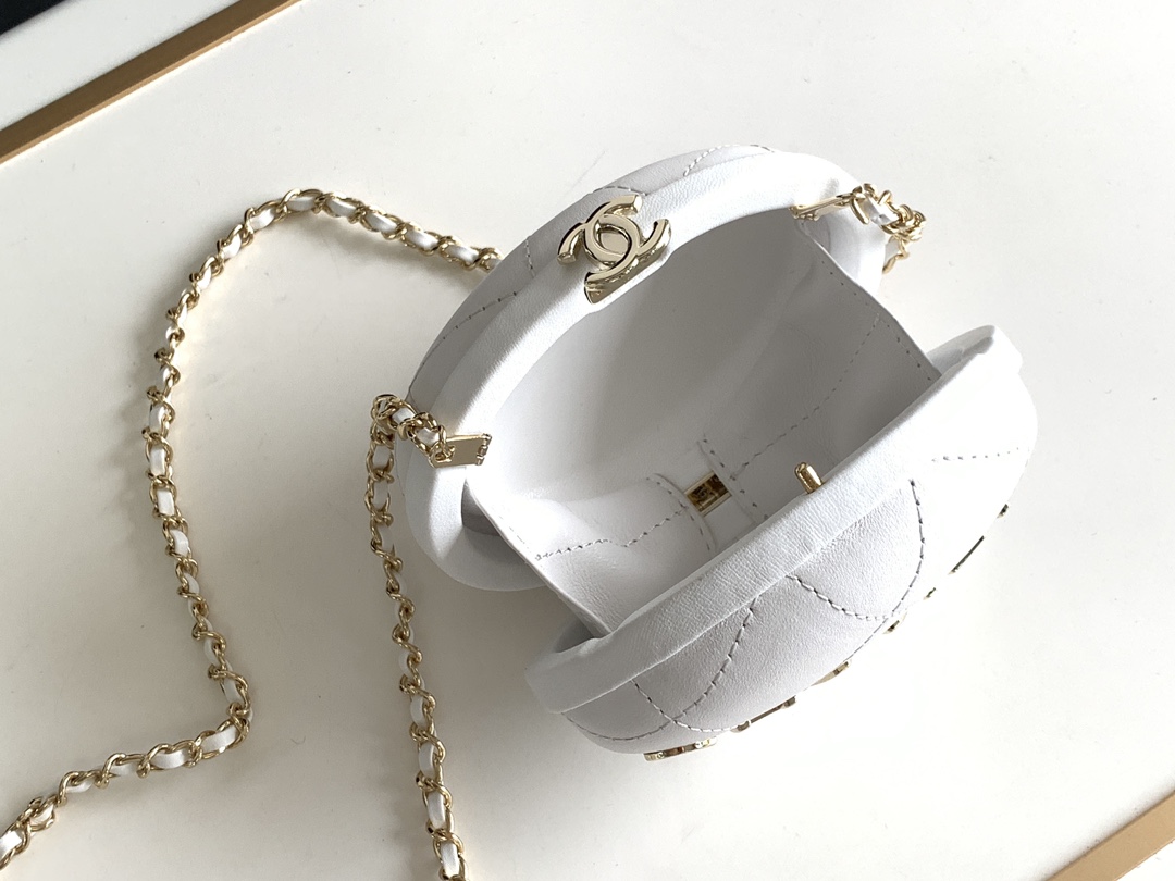 Bagsaaa Ch**el Clutch With Chain AP3252 White - 8.5x12x6cm