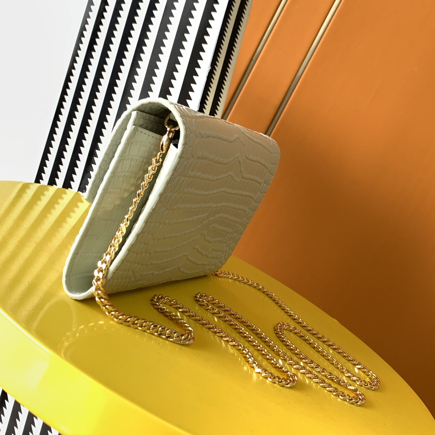 Bagsaaa Y51 Uptown Chain Wallet In Crocodile Embossed Shiny Leather White - 19 X 12 X 3 CM
