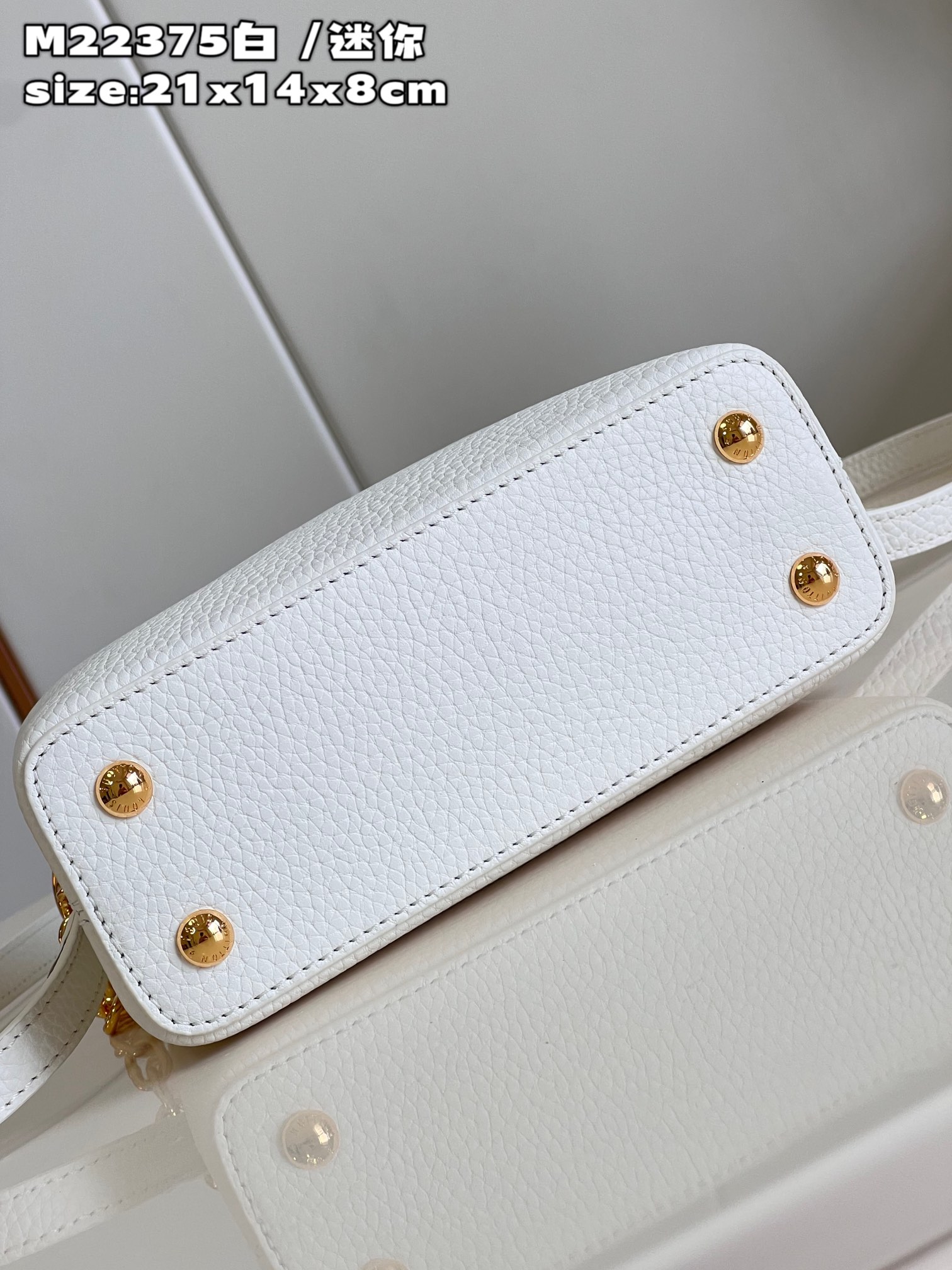 Bagsaaa L0vis Vvtt0n Capucines Mini White Flower Strap - 21 x 14 x 8 cm