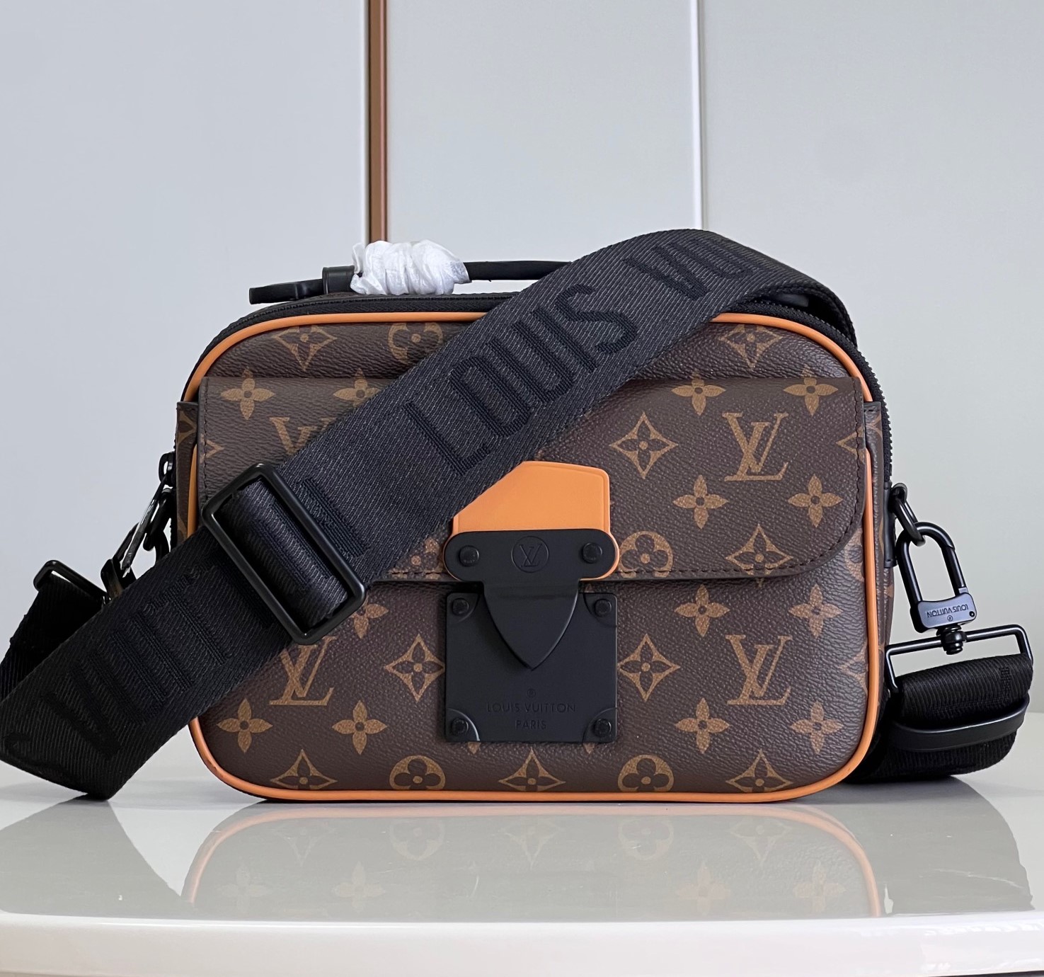 Bagsaaa L0vis Vvtt0n S Lock Messenger Orange Bag -22 x 18 x 8 cm 