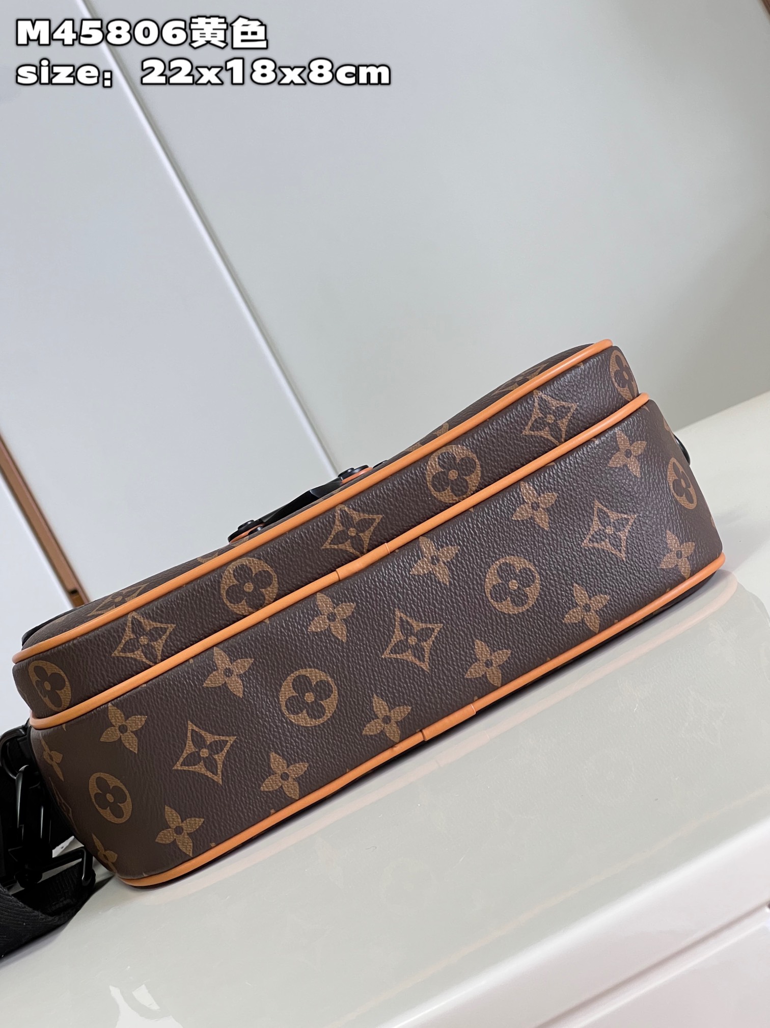 Bagsaaa L0vis Vvtt0n S Lock Messenger Orange Bag -22 x 18 x 8 cm