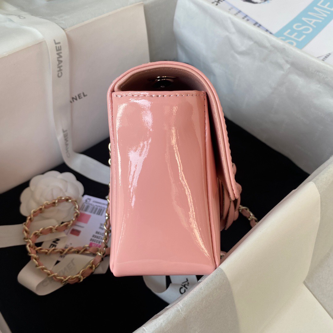 Bagsaaa Ch**el Flap Bag Flower Patent Pink Leather - 20cm