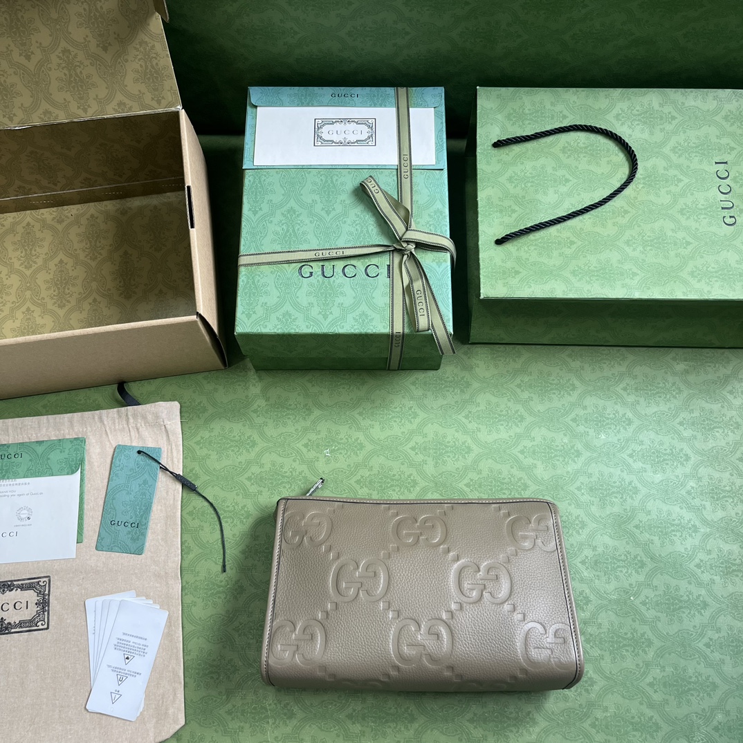 Bagsaaa Gvc*1 Jumbo GG Pouch Taupe Leather - 28.5x18x9cn