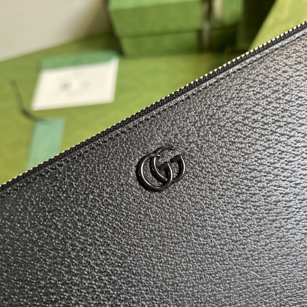 Bagsaaa Gvc*1 GG Marmont Pouch Black Leather - 30.5x 21x 1.5cm