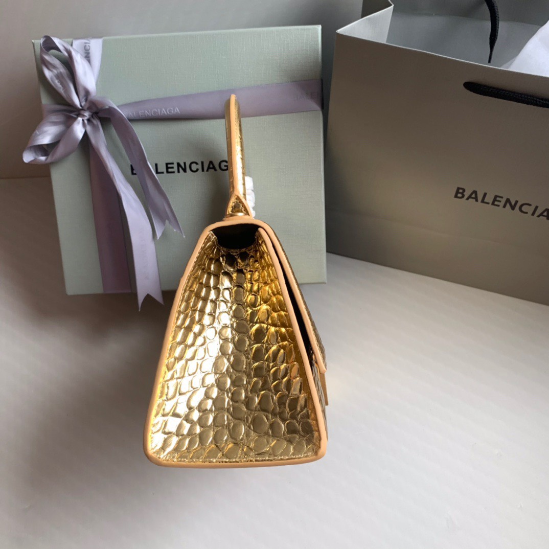 Bagsaaa Ba1en*iaga Hourglass metallic tote in gold - 19x13x8cm