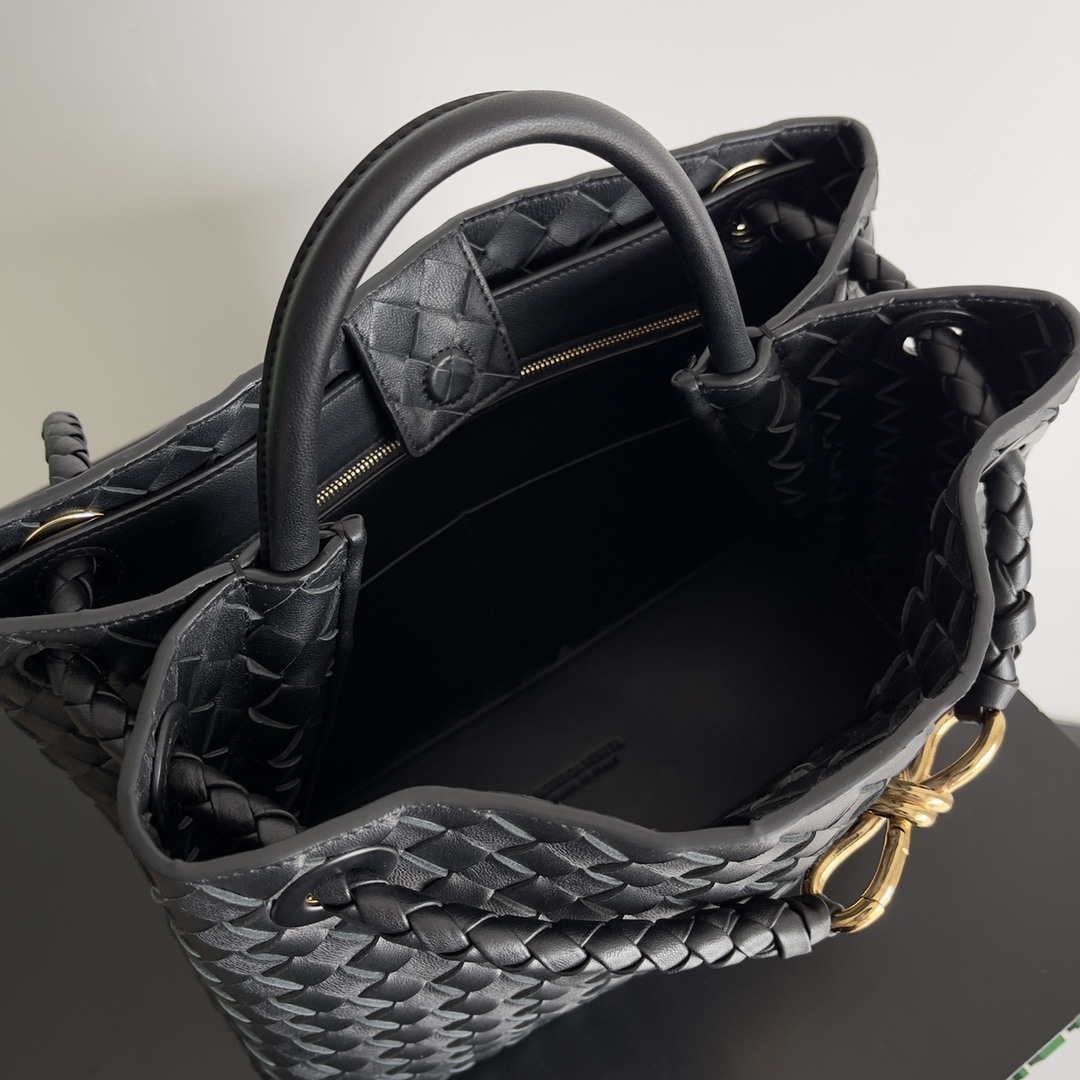 Bagsaaa B0tt*ga Ven*ta Medium Andiamo Black - 32x25x11cm