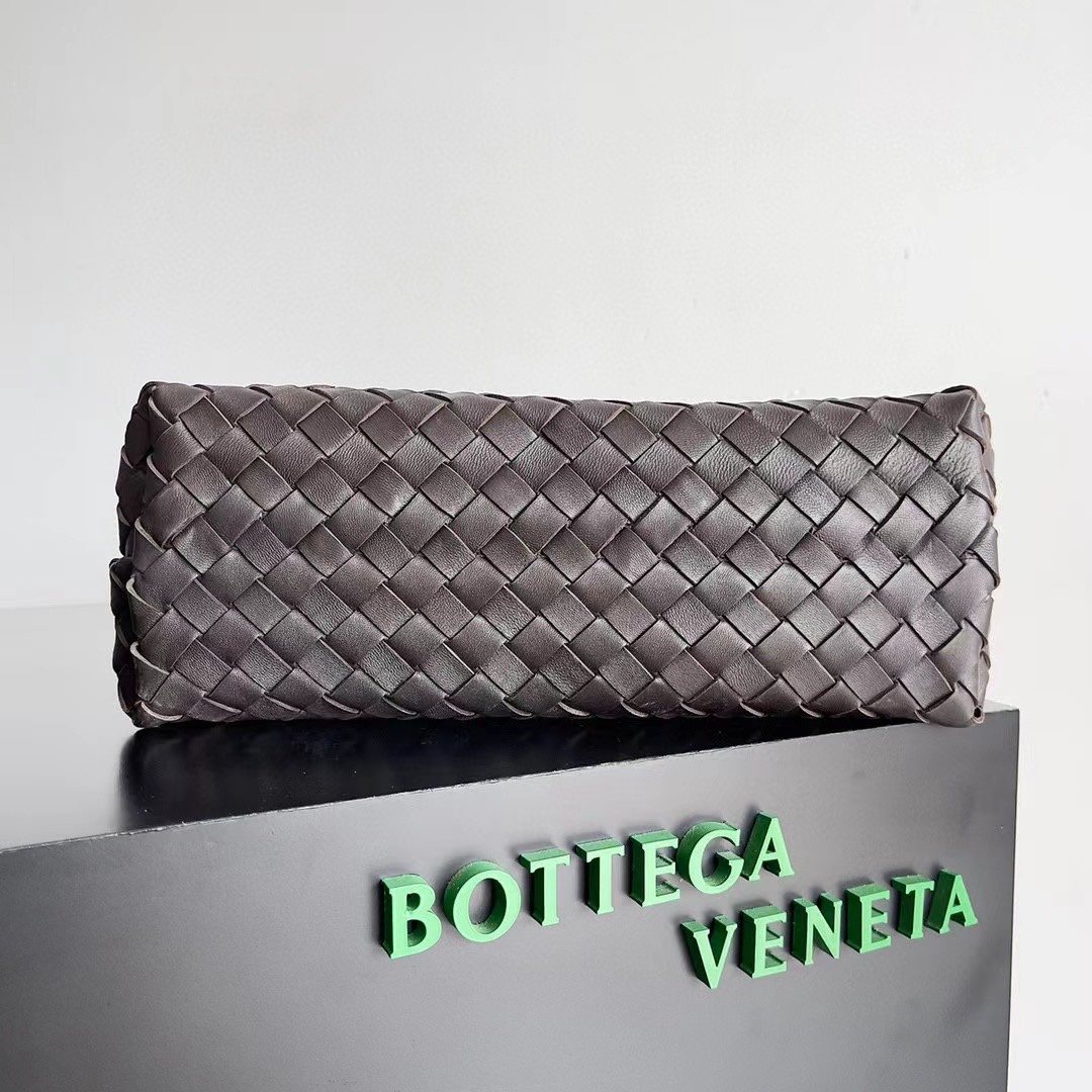 Bagsaaa B0tt*ga Ven*ta Medium Andiamo Fondant - 32x25x11cm