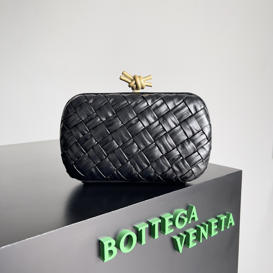 Bagsaa B0tt*ga Ven*ta Knot Black - 20x12x5.5cm