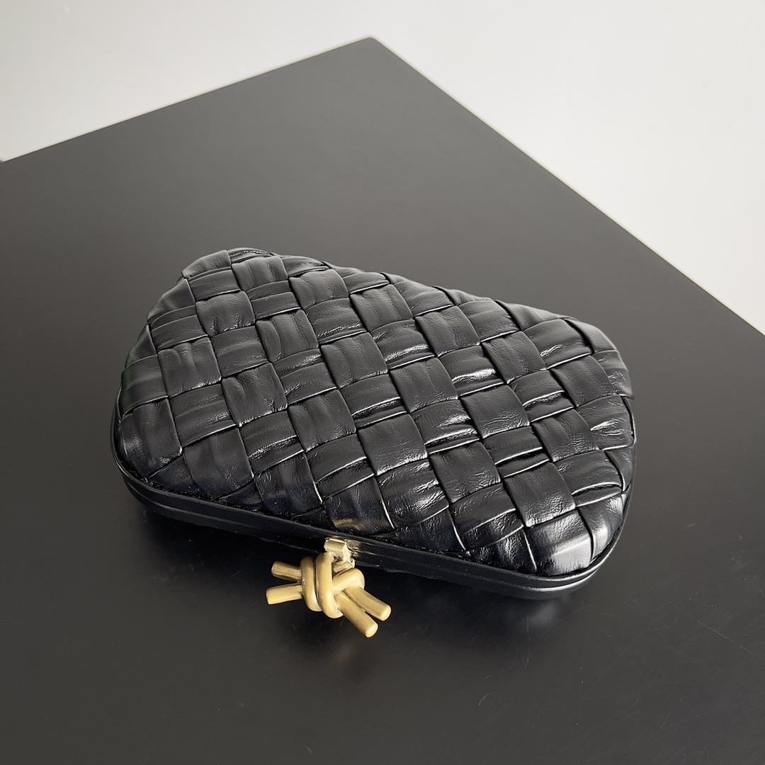 Bagsaa B0tt*ga Ven*ta Knot Black - 20x12x5.5cm