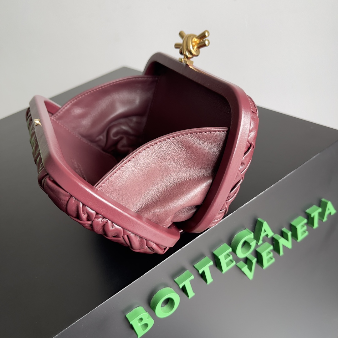 Bagsaa B0tt*ga Ven*ta Knot Burgundy - 20x12x5.5cm