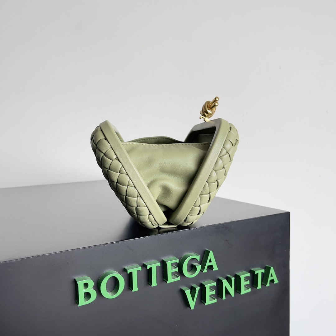 Bagsaa B0tt*ga Ven*ta Knot Travertine - 20x12x5.5cm
