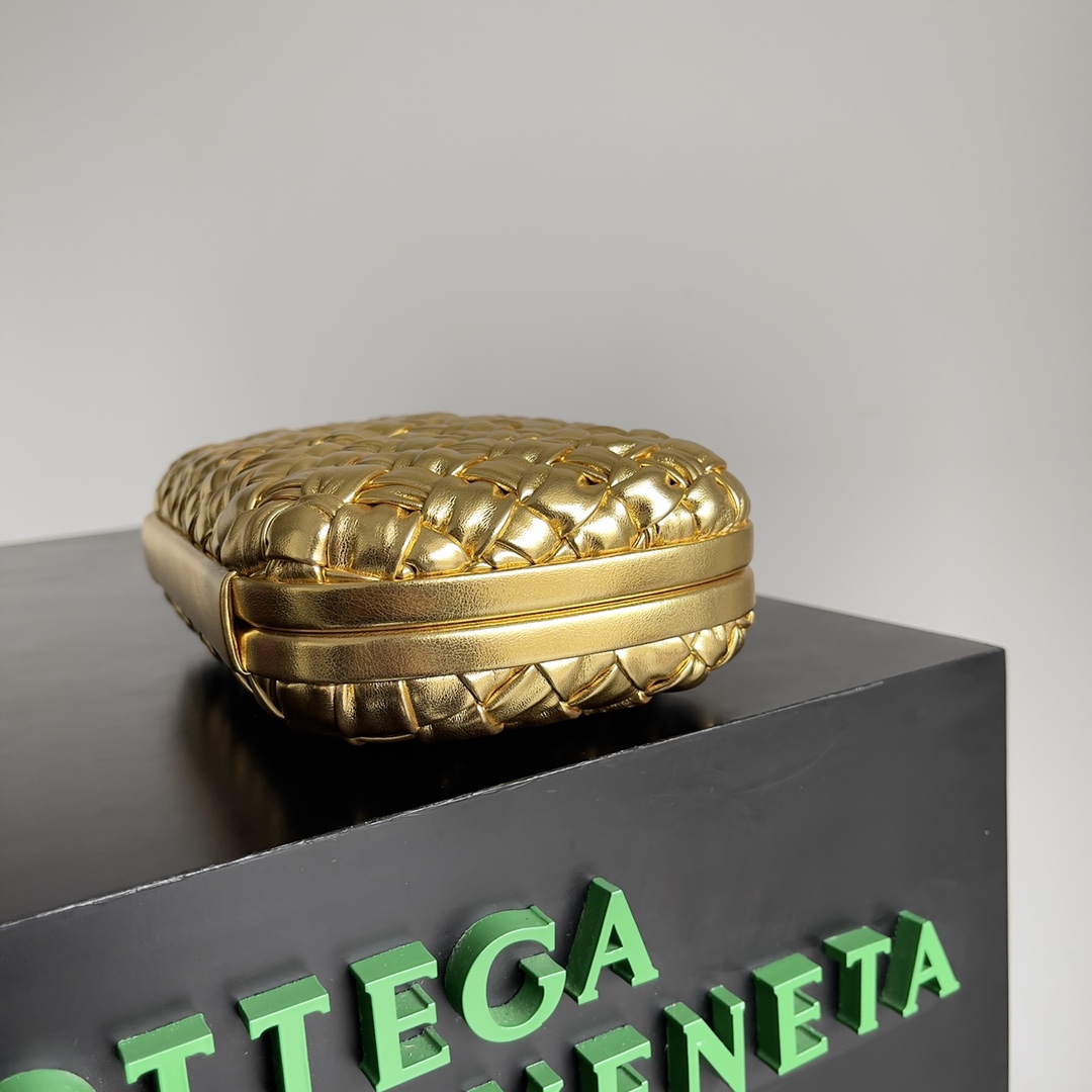 Bagsaa B0tt*ga Ven*ta Knot Gold - 20x12x5.5cm