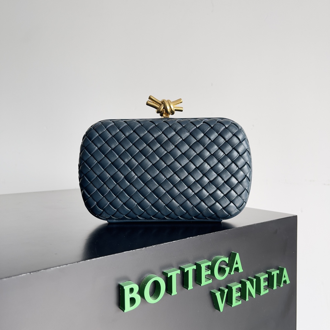 Bagsaa B0tt*ga Ven*ta Knot Dark Blue - 20x12x5.5cm