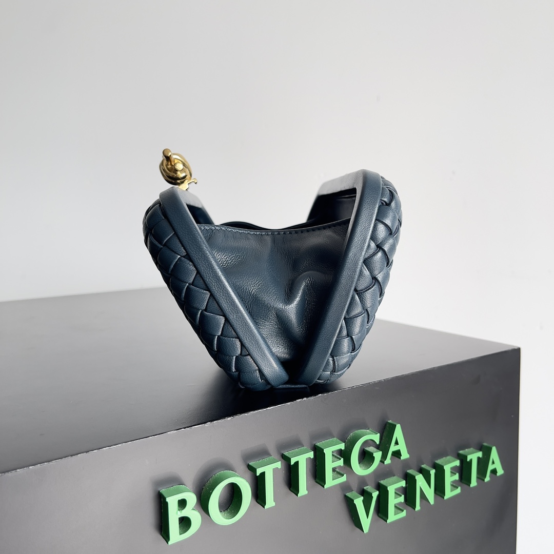 Bagsaa B0tt*ga Ven*ta Knot Dark Blue - 20x12x5.5cm