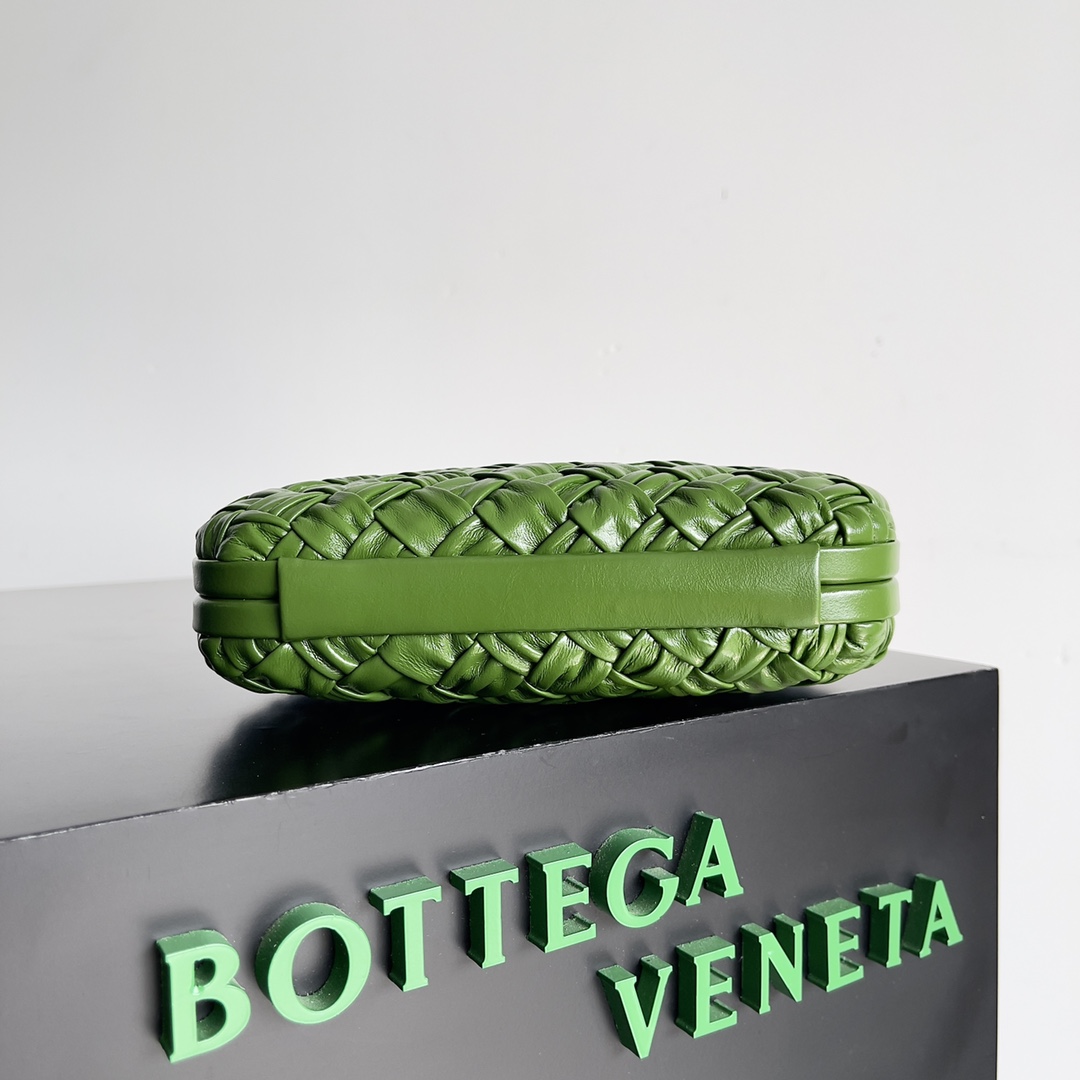 Bagsaa B0tt*ga Ven*ta Knot Green - 20x12x5.5cm