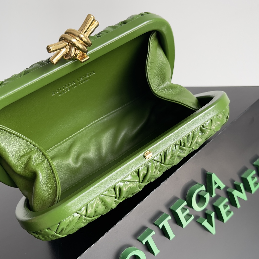 Bagsaa B0tt*ga Ven*ta Knot Green - 20x12x5.5cm