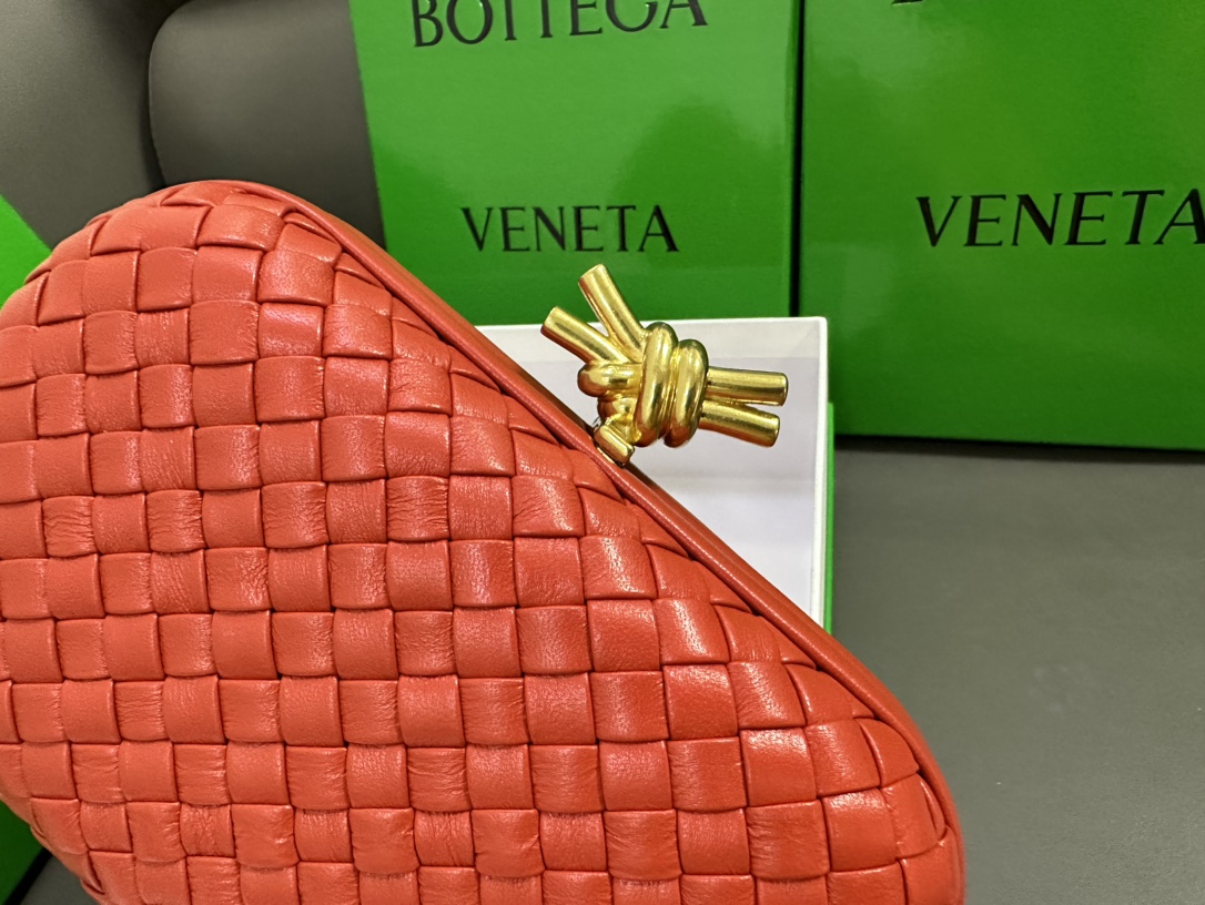Bagsaa B0tt*ga Ven*ta Knot Orange - 20x12x5.5cm