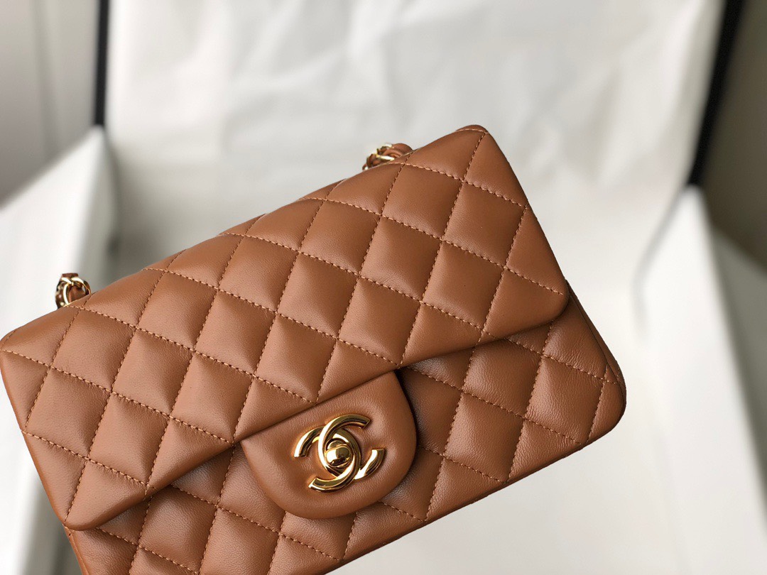 Bagsaaa Ch**el Flap Bag Brown Lambskin Leather Gold Hardware - 20cm