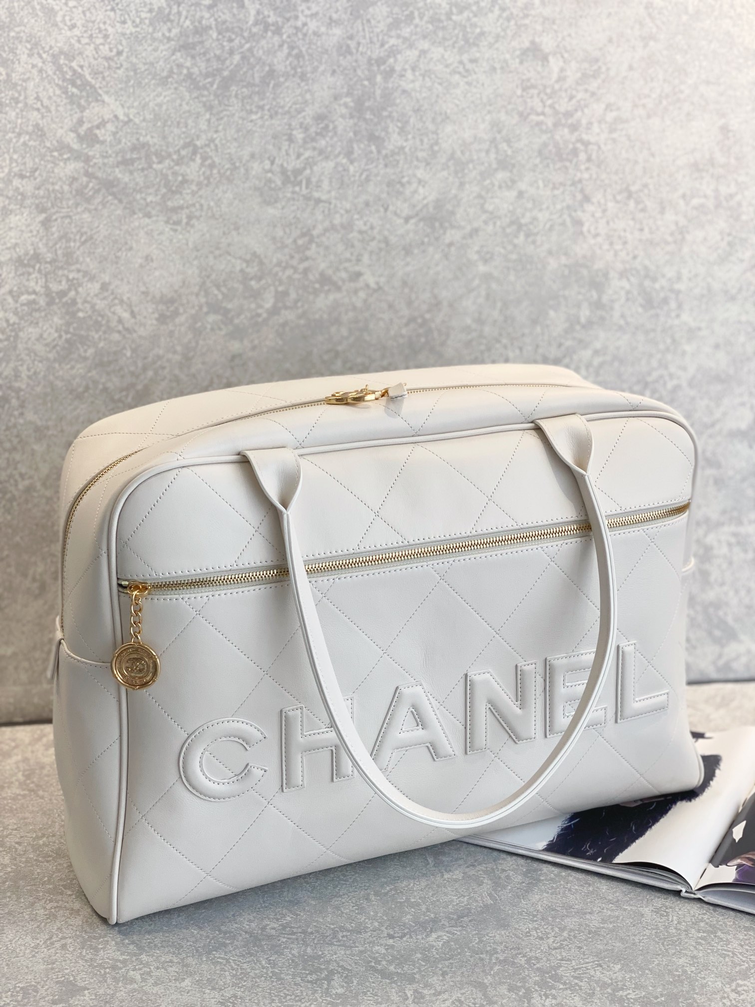 Bagsaaa Ch**el Maxi bowling white bag - 30*45*15cm