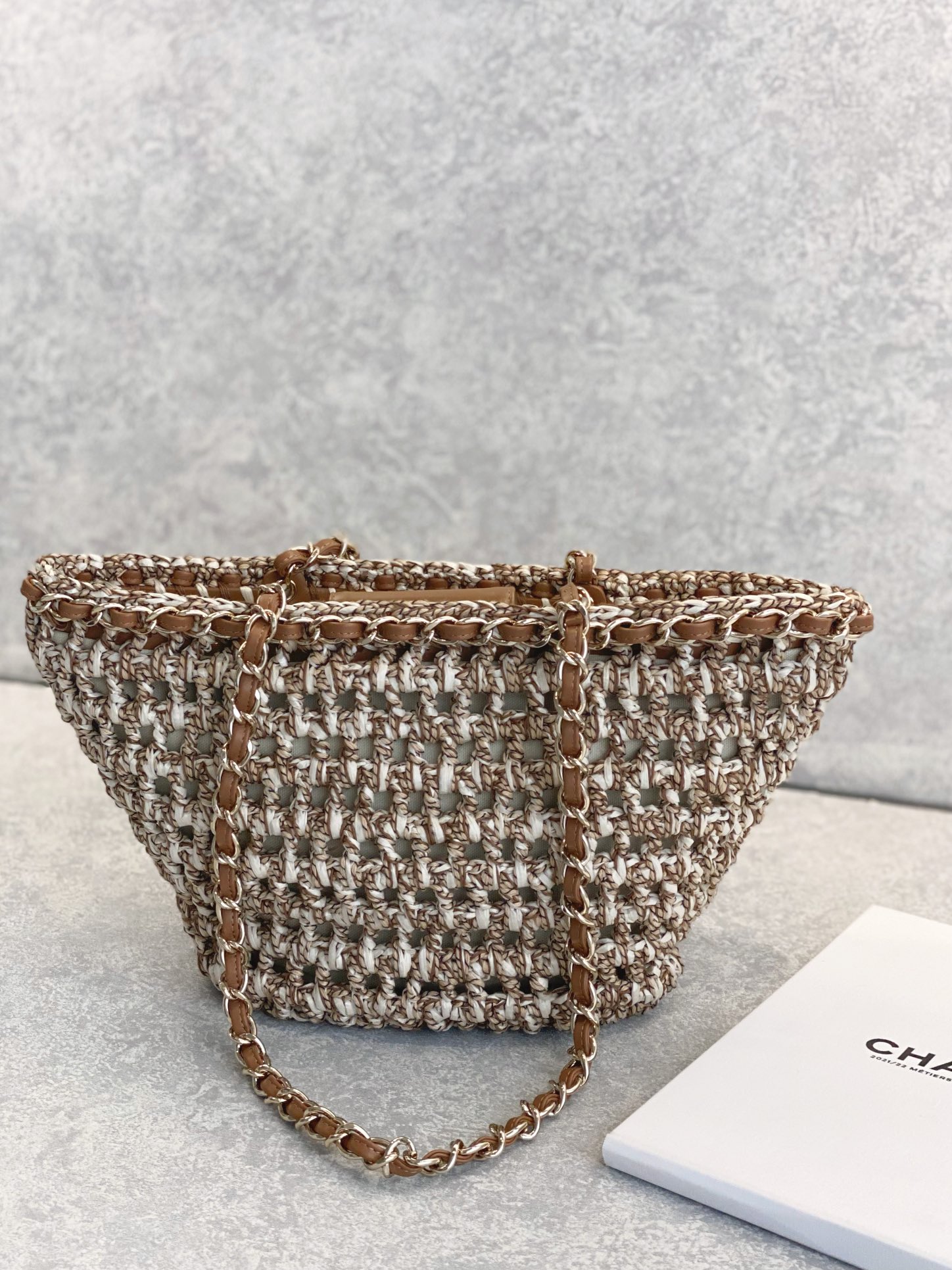 Bagsaaa Chrochet Small Tote Brown & Pink - 20 × 36 × 12 cm