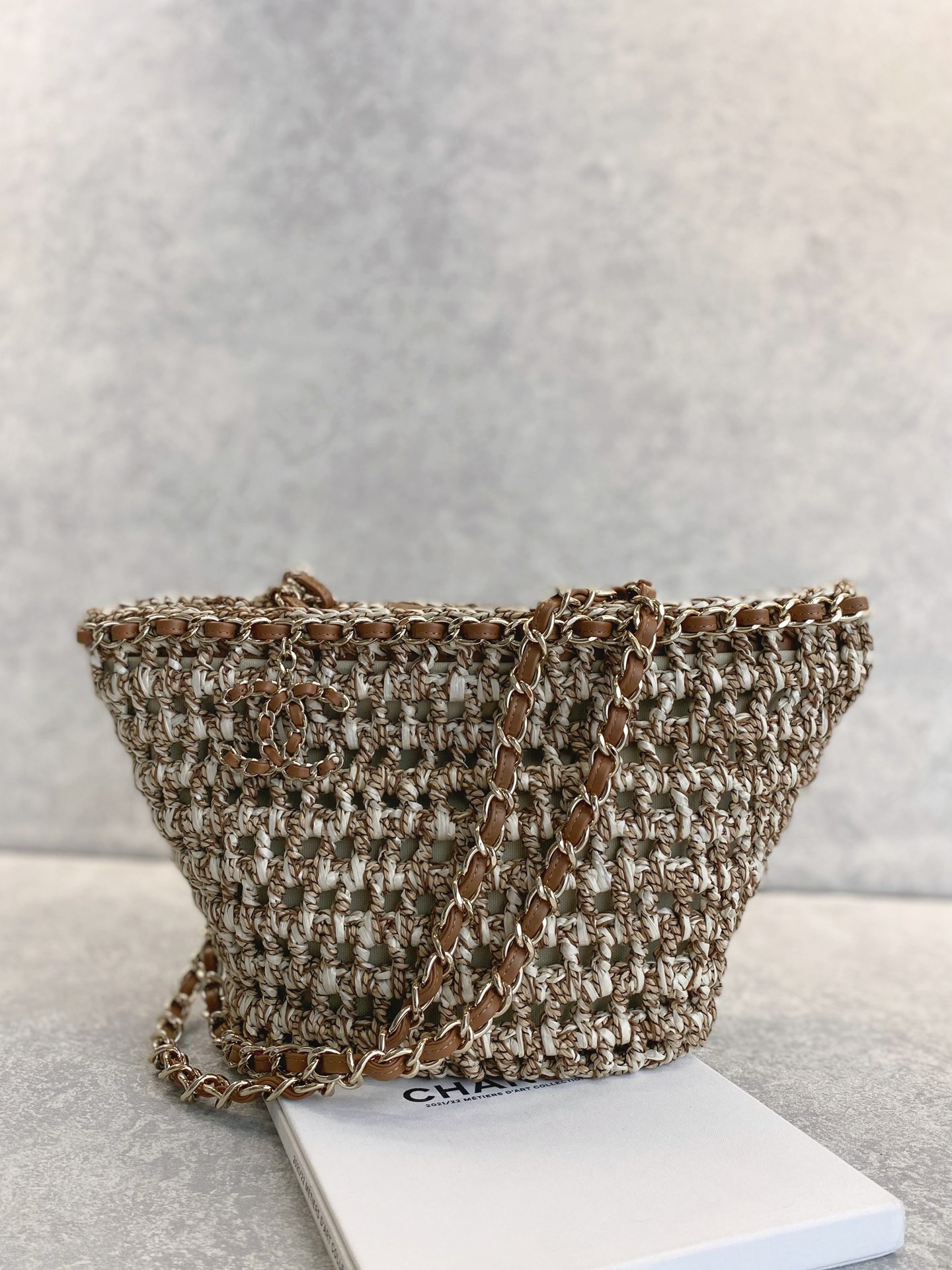 Bagsaaa Chrochet Small Tote Brown & Pink - 20 × 36 × 12 cm