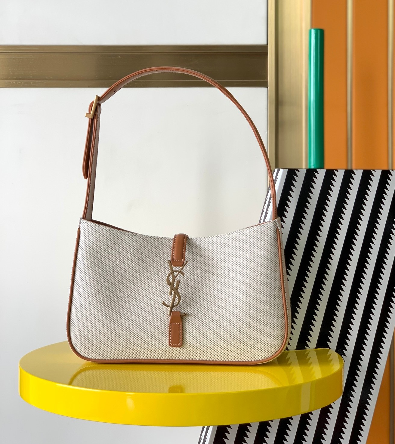 Bagsaaa Y51 LE 5 À 7 in canvas and leather - 23 X 16 X 6.5 CM