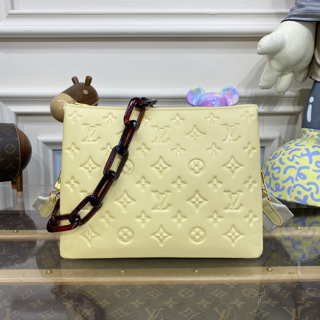 Bagsaaa L0vis Vvtt0n Coussin PM Yellow - 23 X 16 X 6.5 CM