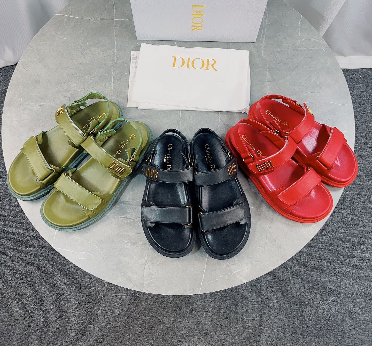 Bagsaaa D10r act sandal lambskin leather