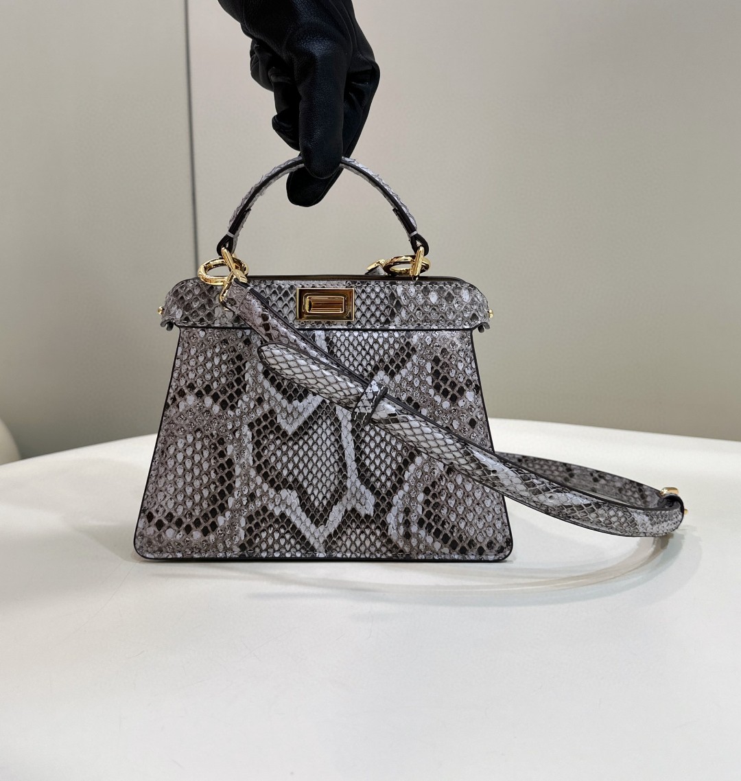 Bagsaaa Peekaboo ISeeU Petite Natural python leather bag -21*11*16cm