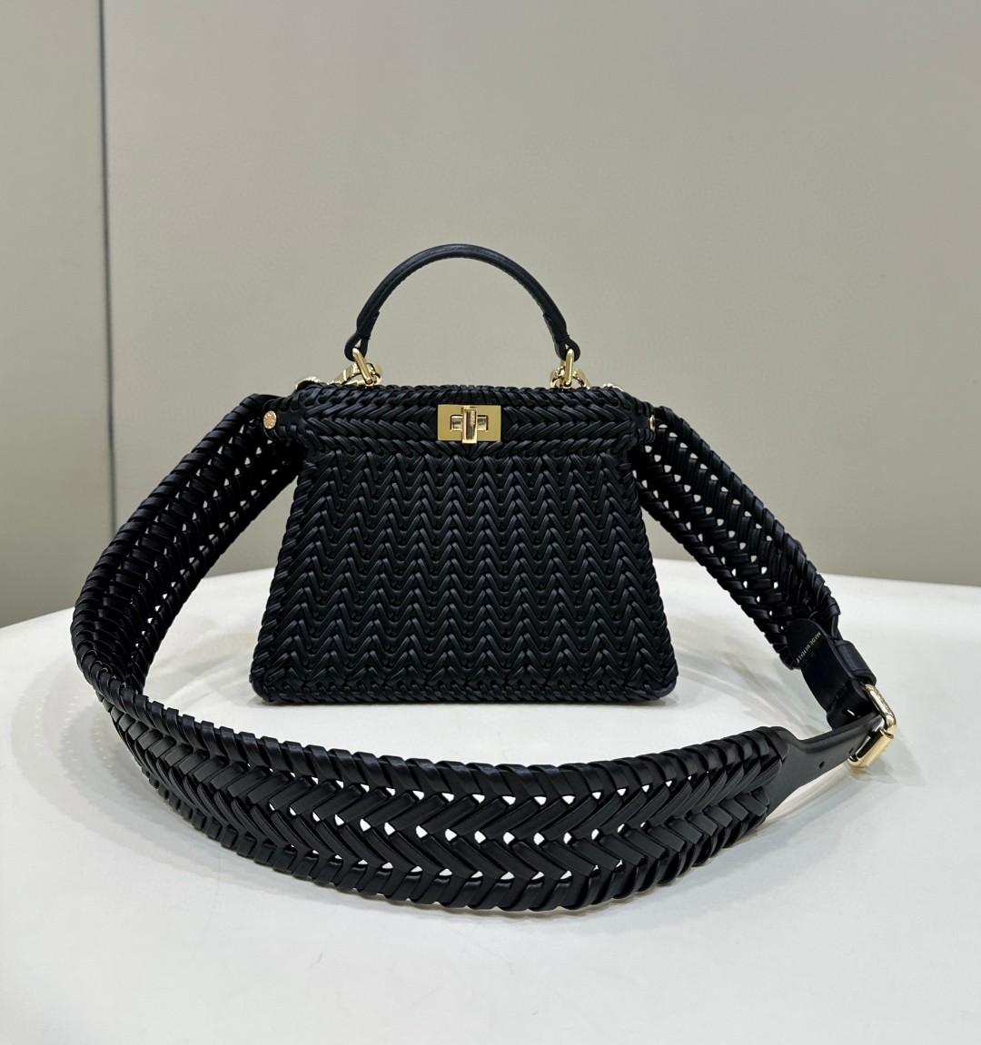 Bagsaaa F**di Peekaboo ISeeU Petite Black - 27x21x11cm