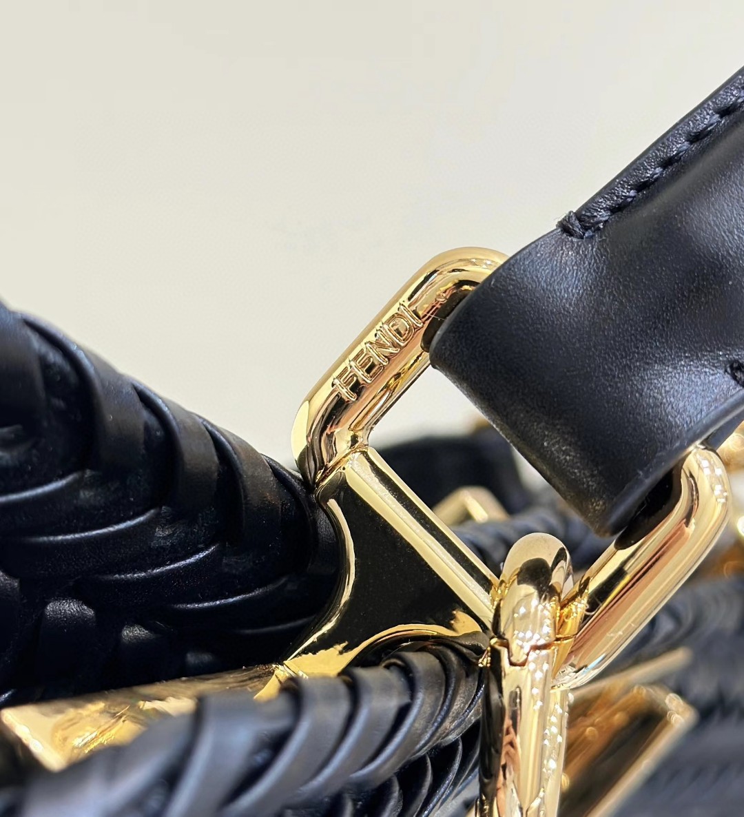 Bagsaaa F**di Peekaboo ISeeU Petite Black - 33*12*25cm
