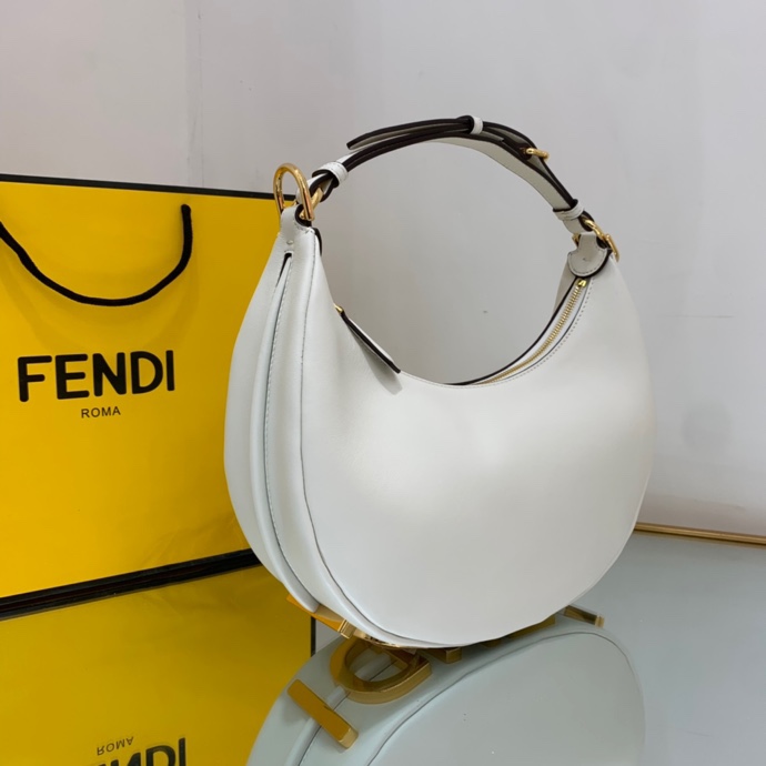 F**di Praphy white 29cm