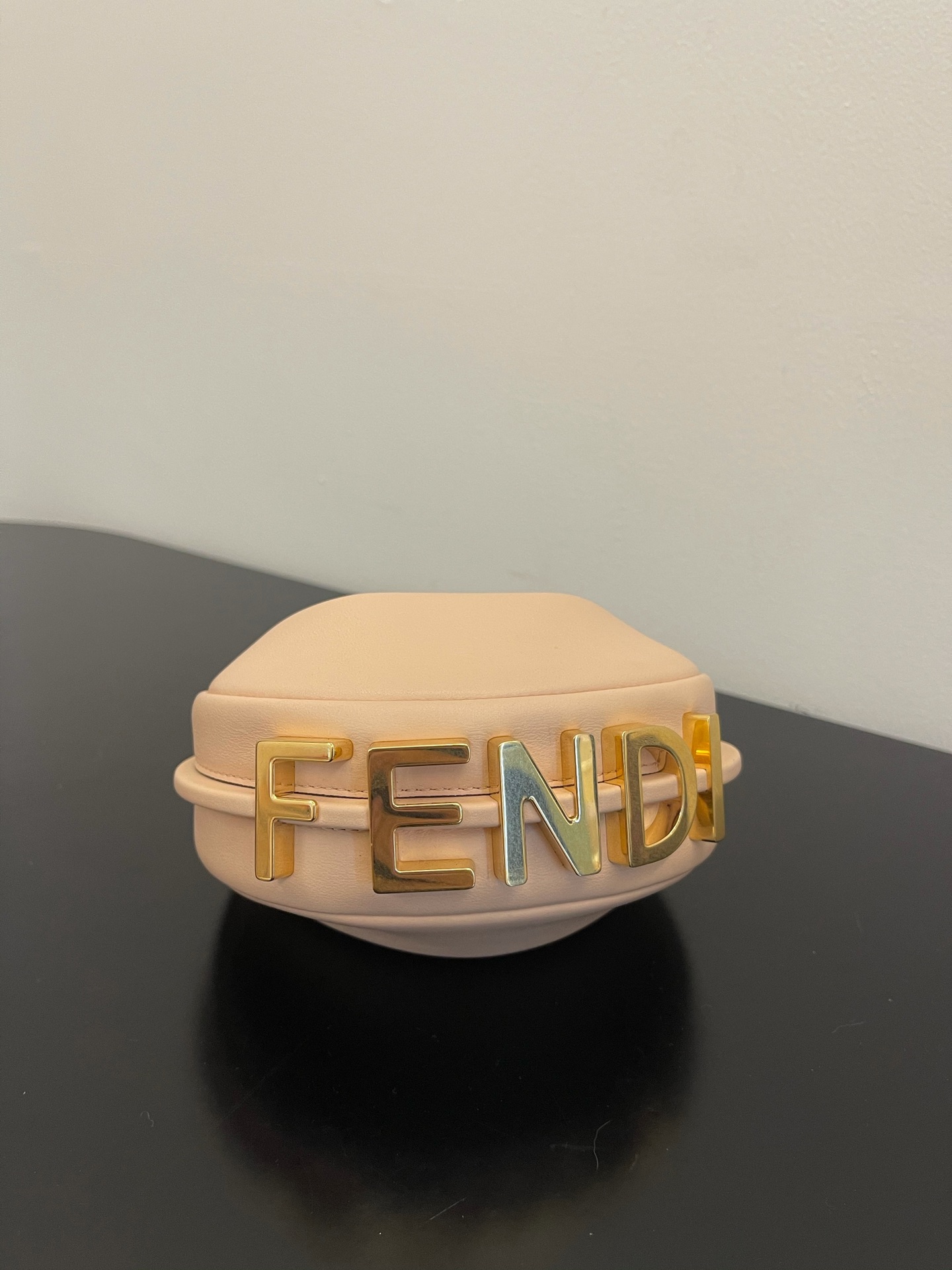 Bagsaaa F**di Nano Graphy In Nude - 16.5x14x5cm