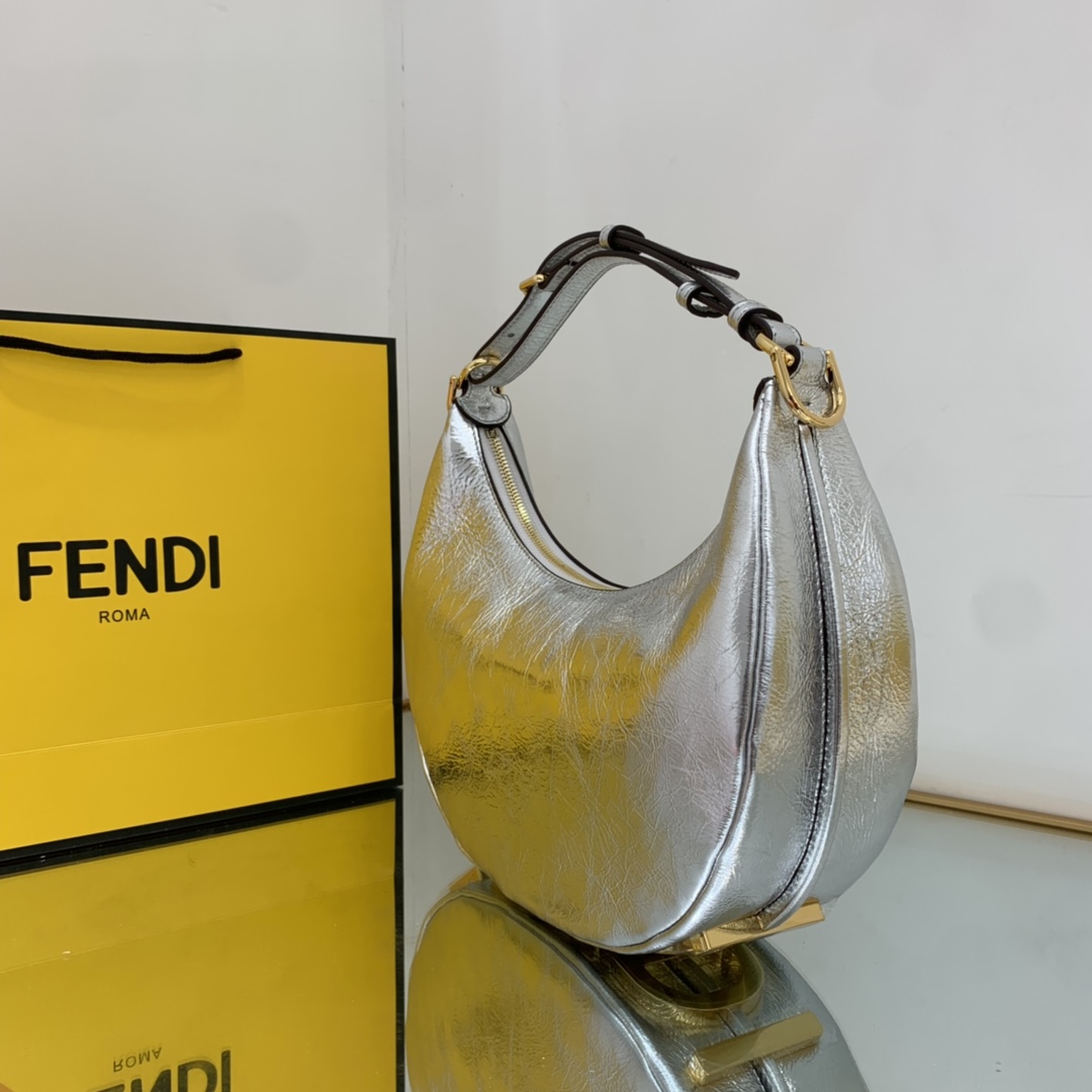 Bagsaaa F**di Medium Graphy In Silver - 10×29×24.5cm