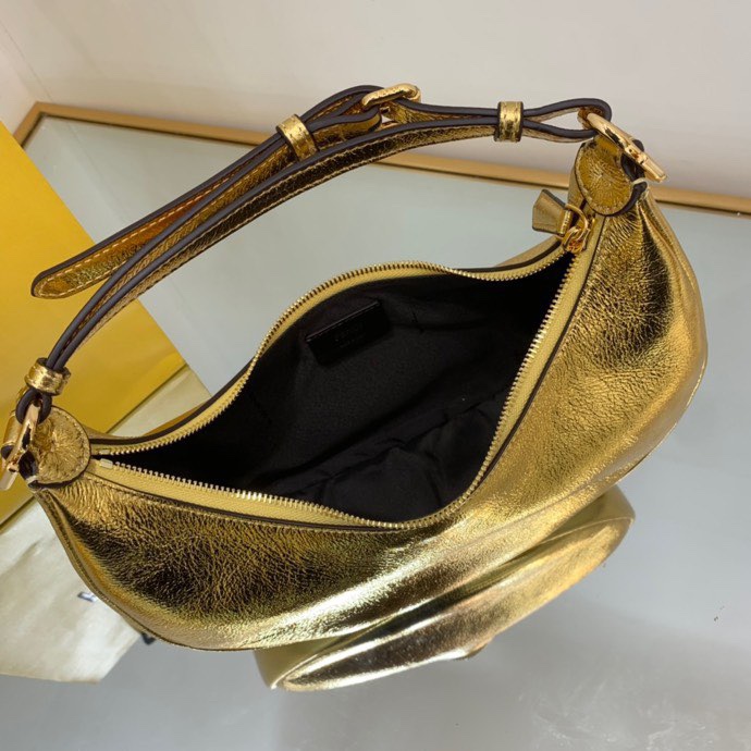 Bagsaaa F**di Medium Graphy In Gold - 10×29×24.5cm