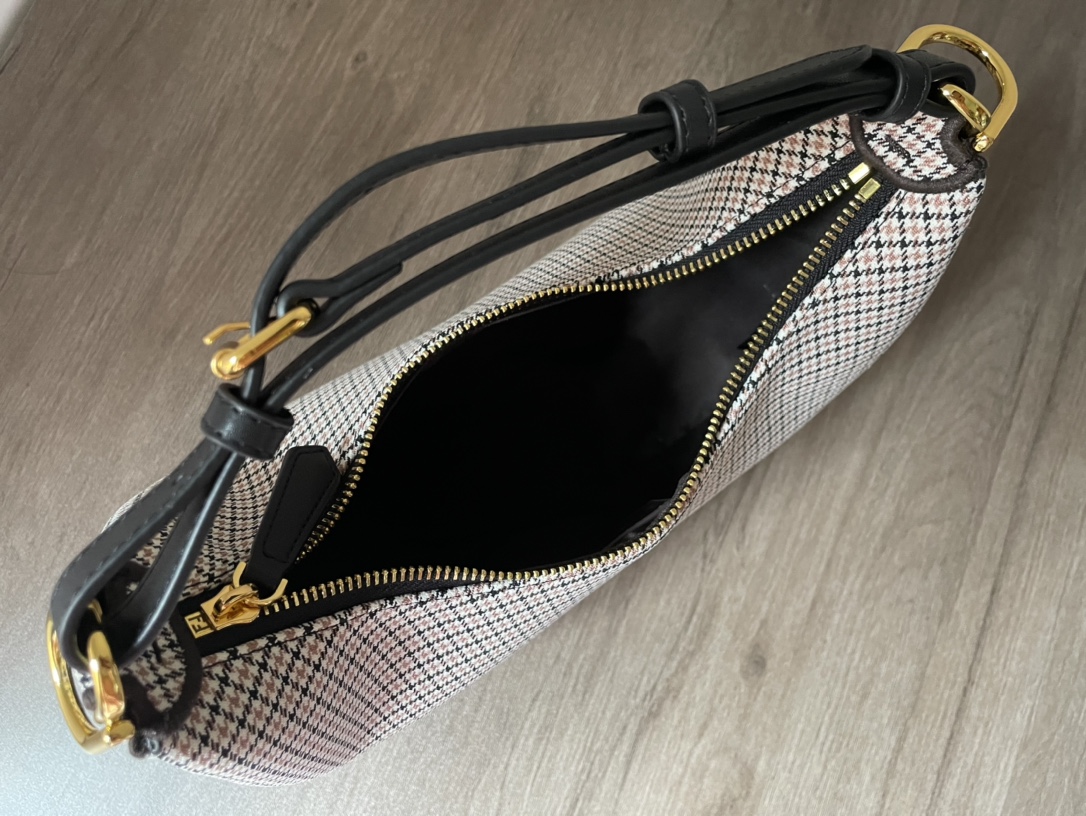 Bagsaaa F**digraphy Small Brown houndstooth wool bag - 29x24.5x10cm