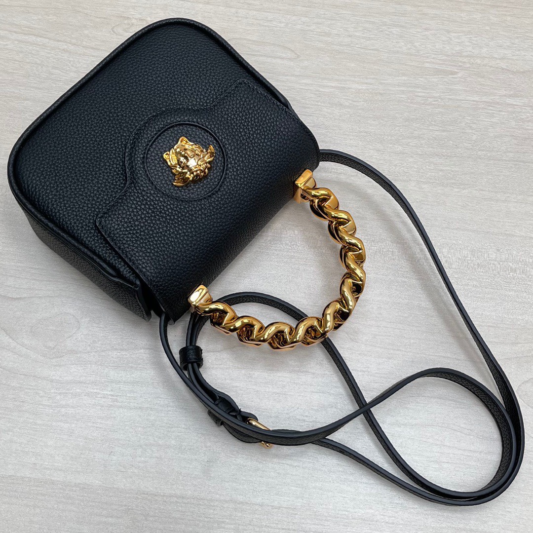 Bagsaaa Versace La Medusa mini black bag - 16x6x12cm