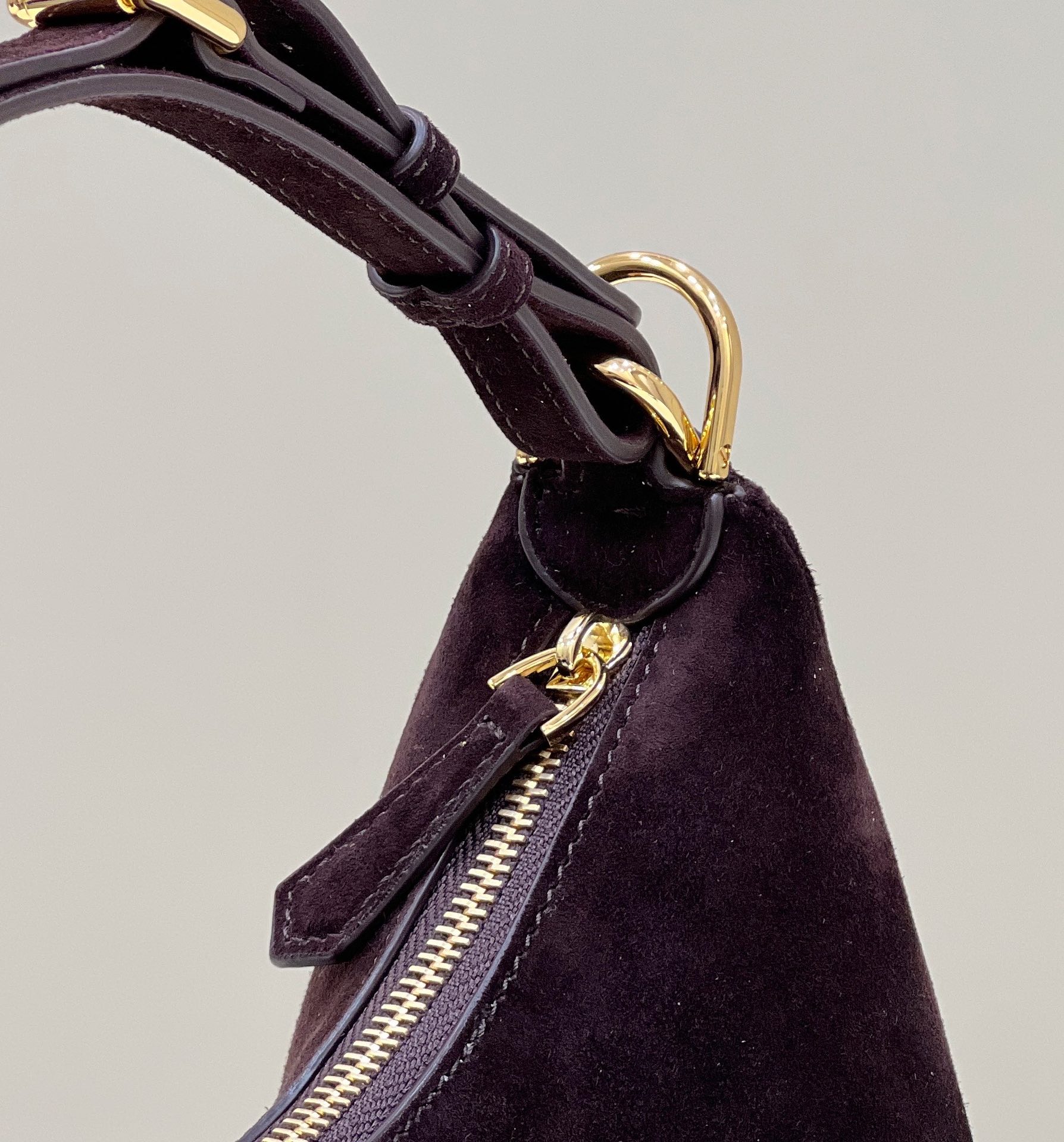 Bagsaaa F**di Small Graphy In Velvet Leather - 10×29×24.5cm