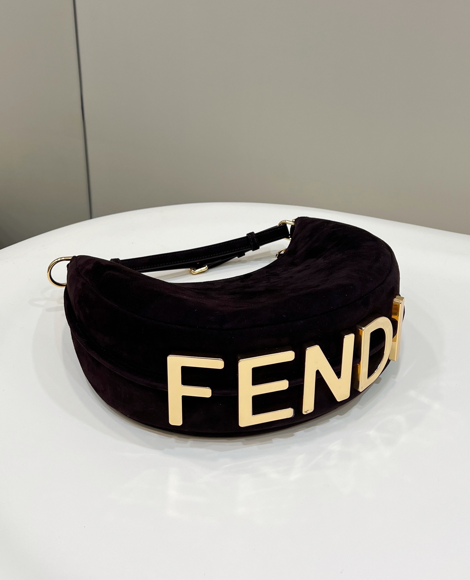 Bagsaaa F**di Small Graphy In Velvet Leather - 10×29×24.5cm