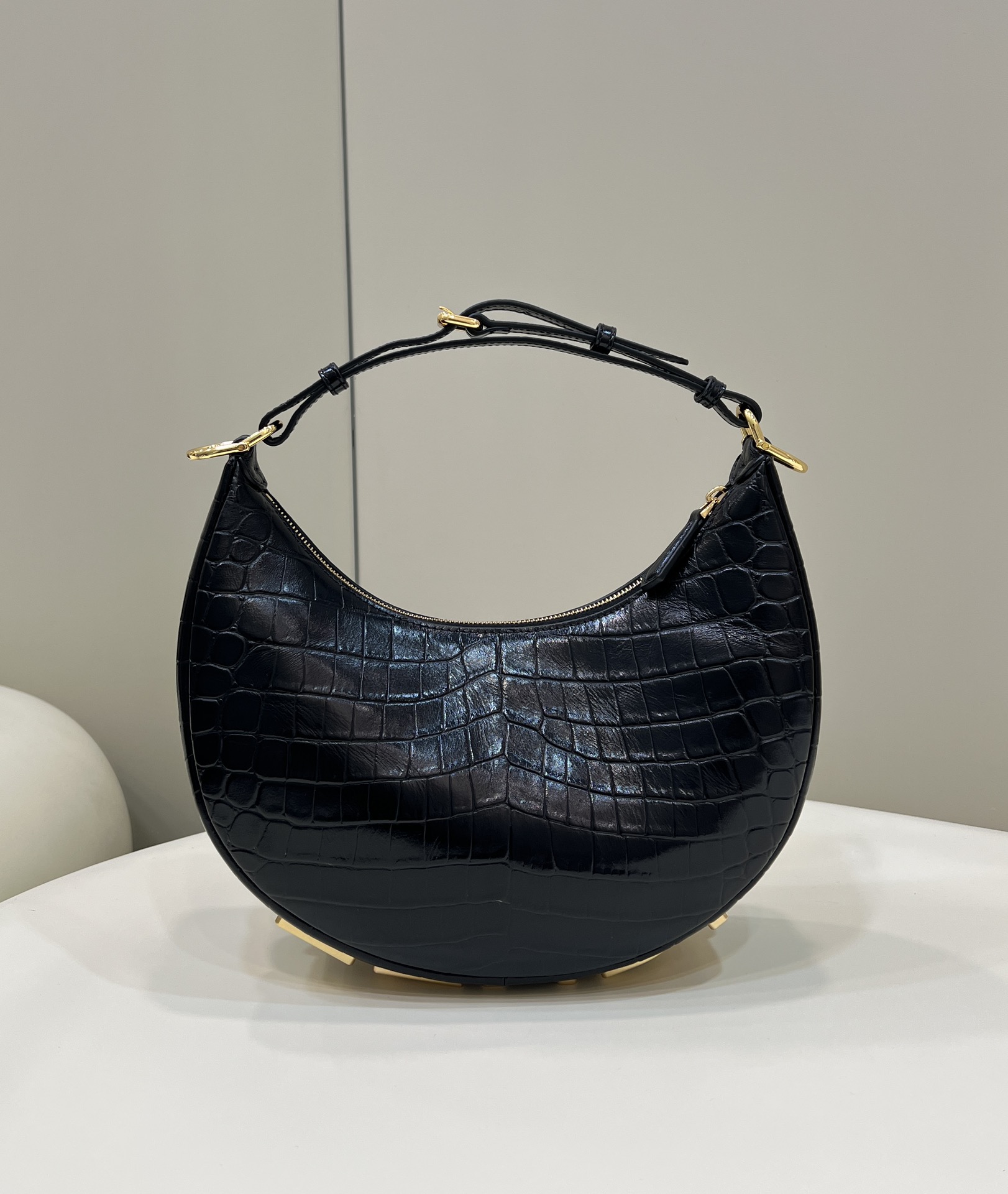 Bagsaaa F**di Small Graphy In Black Crocodile Leather - 10×29×24.5cm